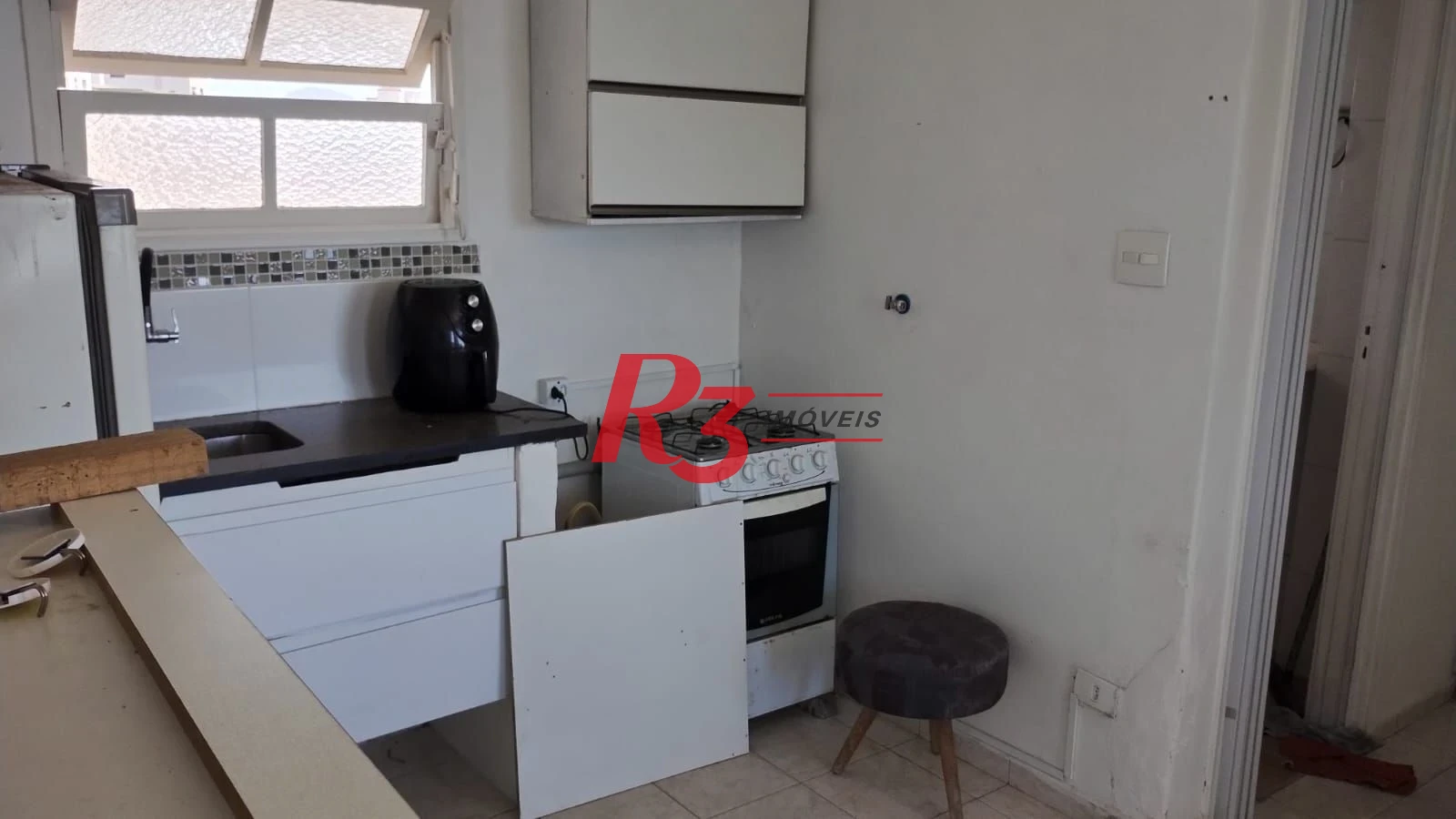 Apartamento com 3 dormitórios à venda, 125 m² por R$ 410.000,00 - Centro - São Vicente/SP