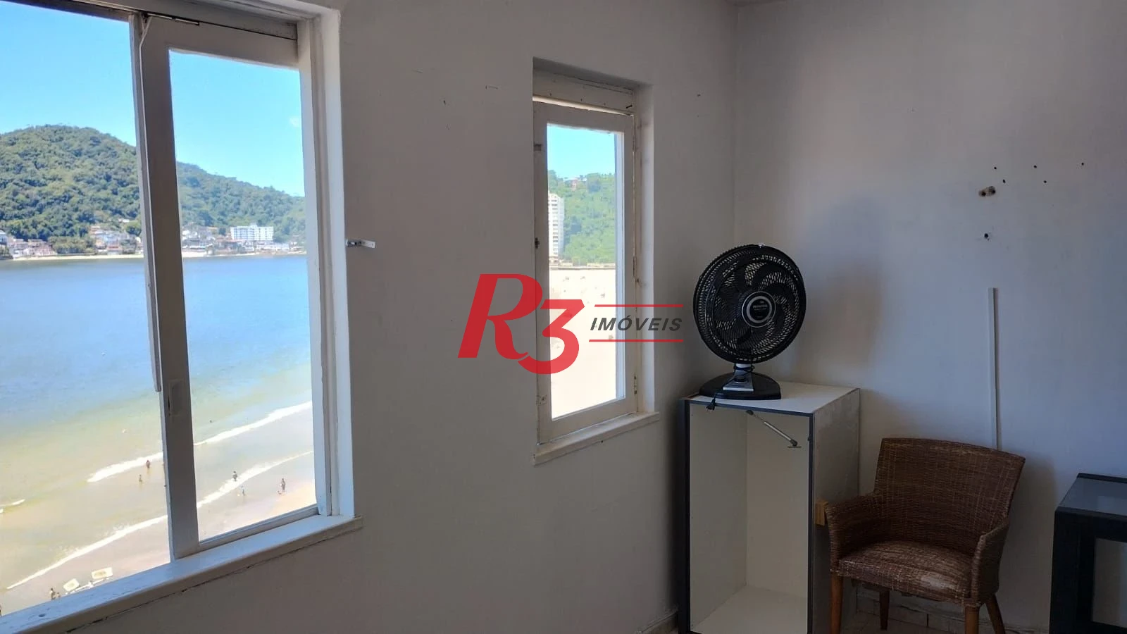 Apartamento com 3 dormitórios à venda, 125 m² por R$ 410.000,00 - Centro - São Vicente/SP