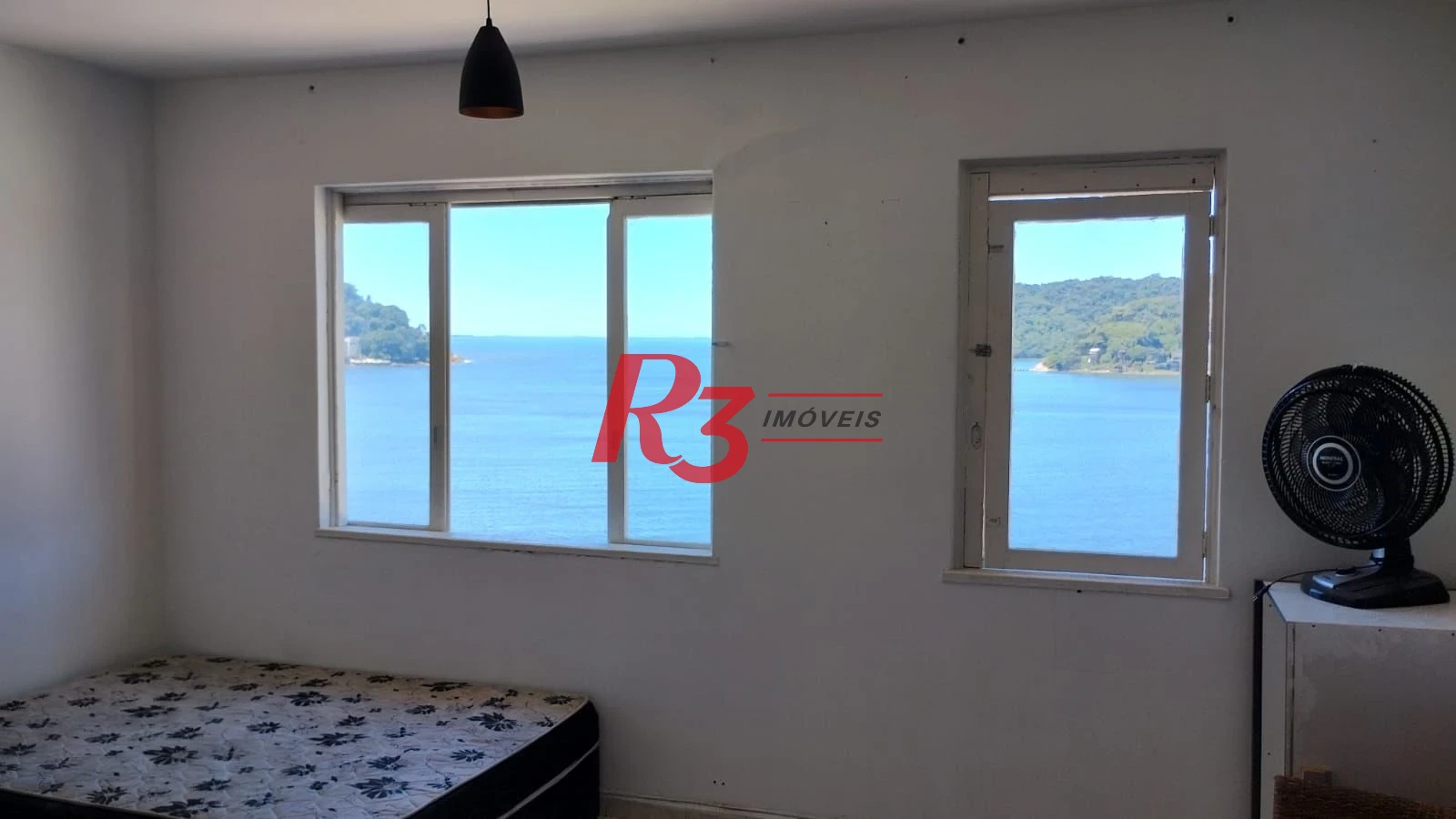 Apartamento com 3 dormitórios à venda, 125 m² por R$ 410.000,00 - Centro - São Vicente/SP