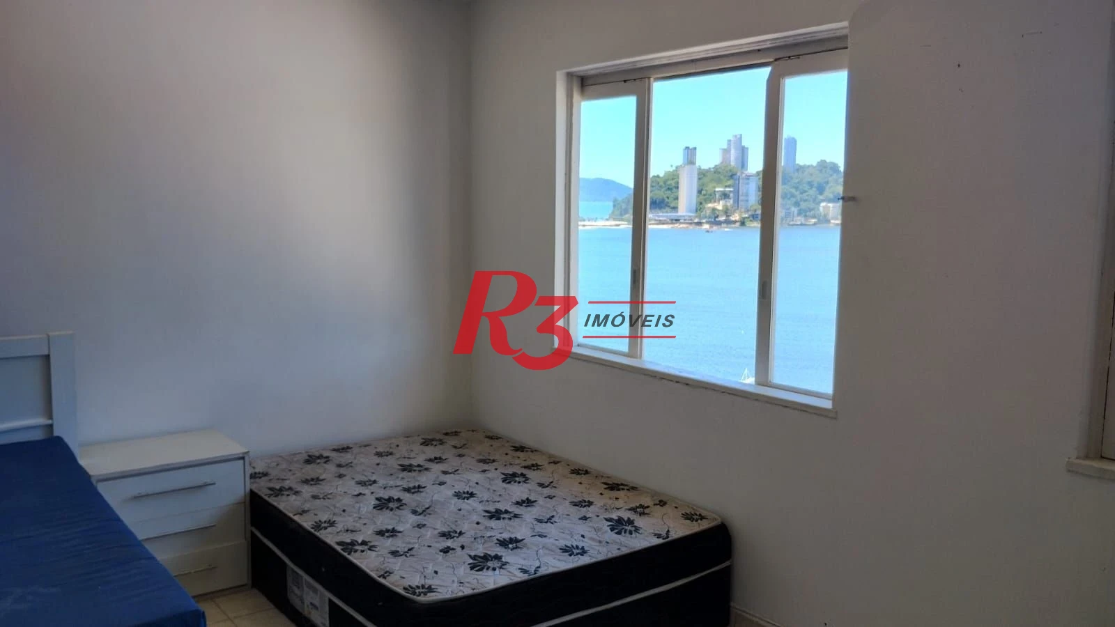 Apartamento com 3 dormitórios à venda, 125 m² por R$ 410.000,00 - Centro - São Vicente/SP