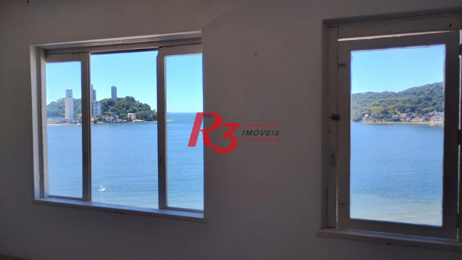 Apartamento com 3 dormitórios à venda, 125 m² por R$ 410.000,00 - Centro - São Vicente/SP