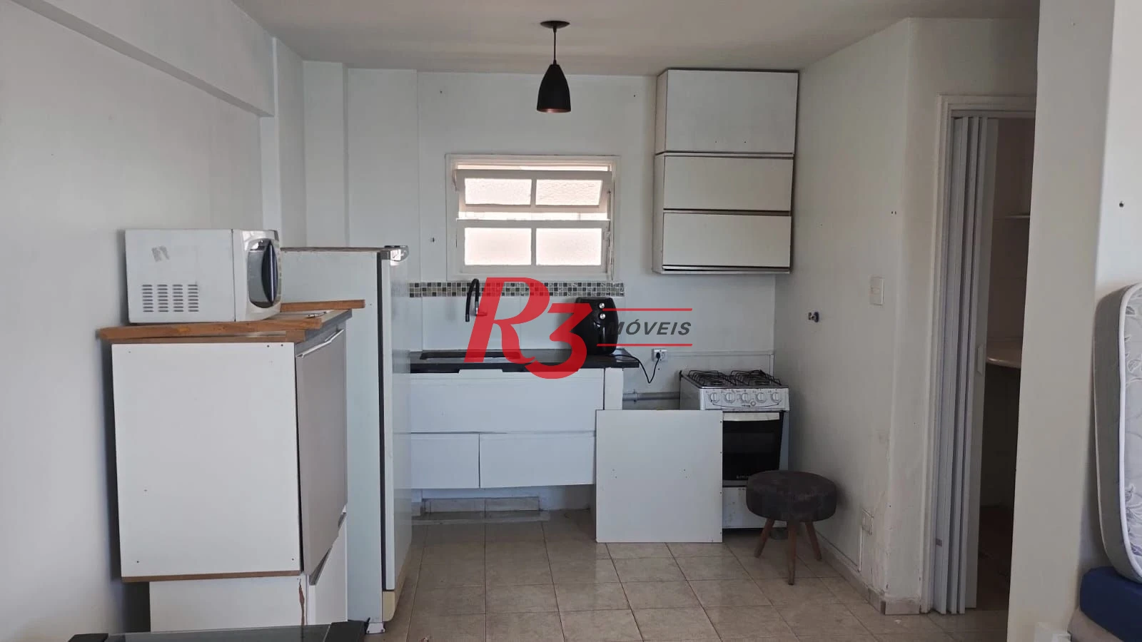 Apartamento com 3 dormitórios à venda, 125 m² por R$ 410.000,00 - Centro - São Vicente/SP