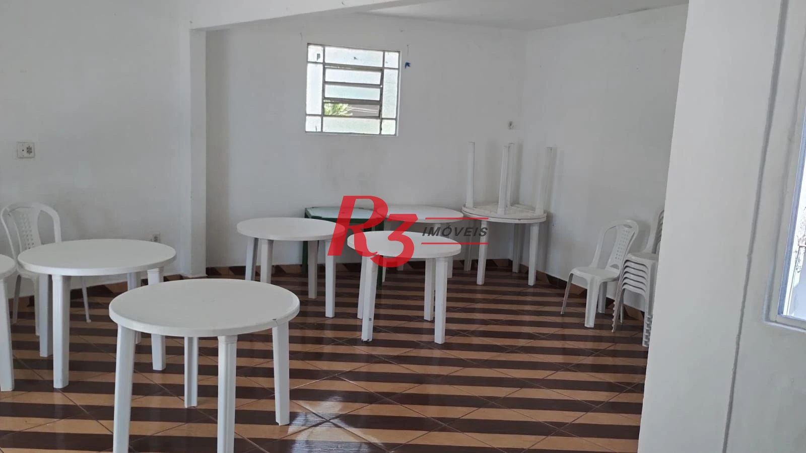 Apartamento com 3 dormitórios à venda, 125 m² por R$ 410.000,00 - Centro - São Vicente/SP
