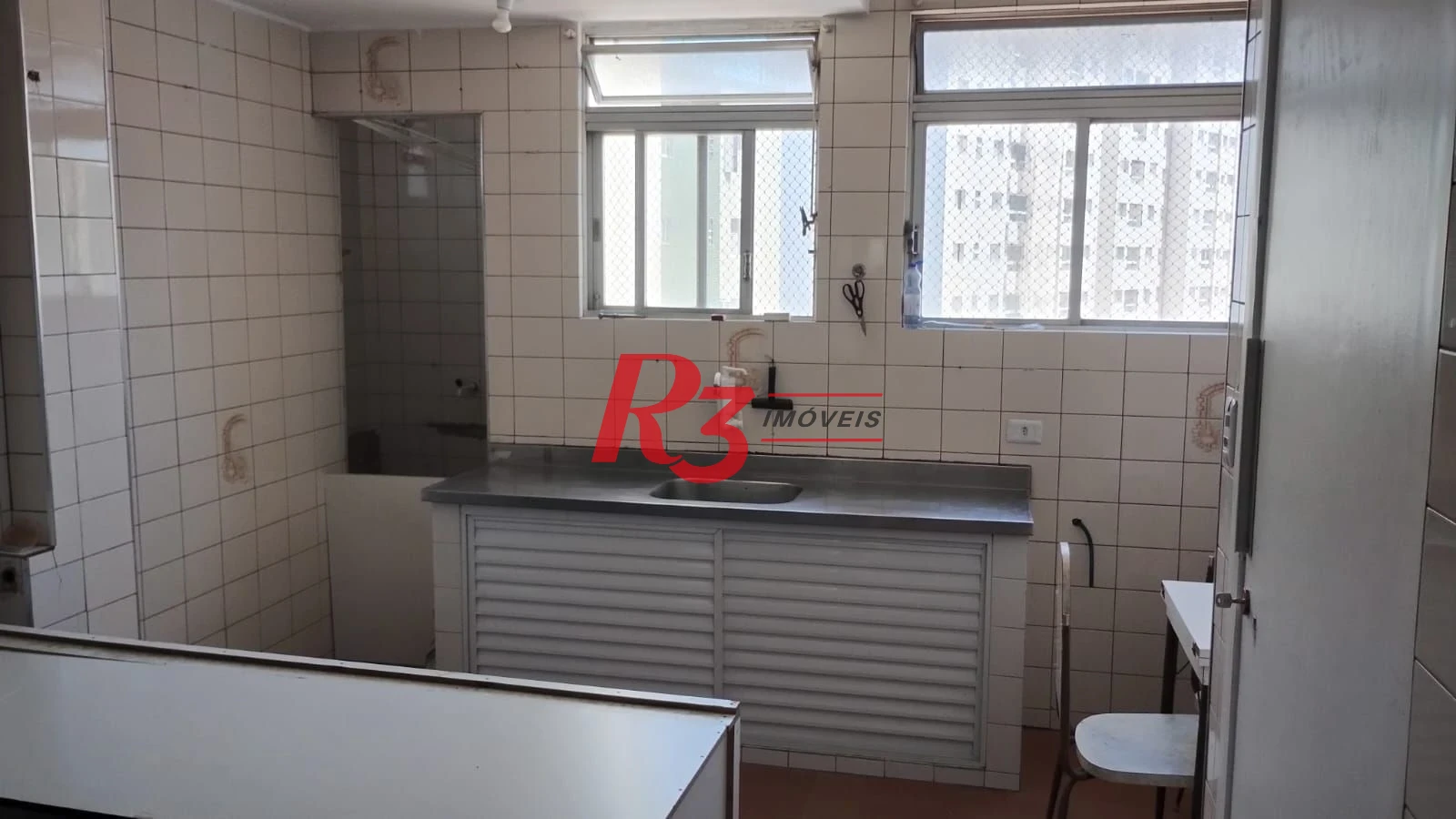Apartamento com 3 dormitórios à venda, 125 m² por R$ 410.000,00 - Centro - São Vicente/SP