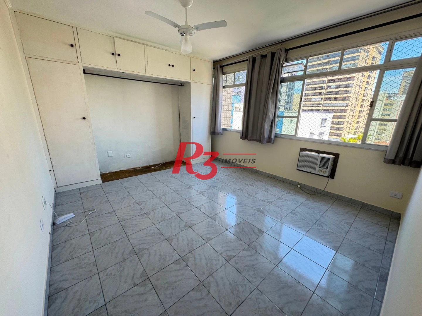 Studio à venda, 40 m² por R$ 325.000,00 - Ponta da Praia - Santos/SP