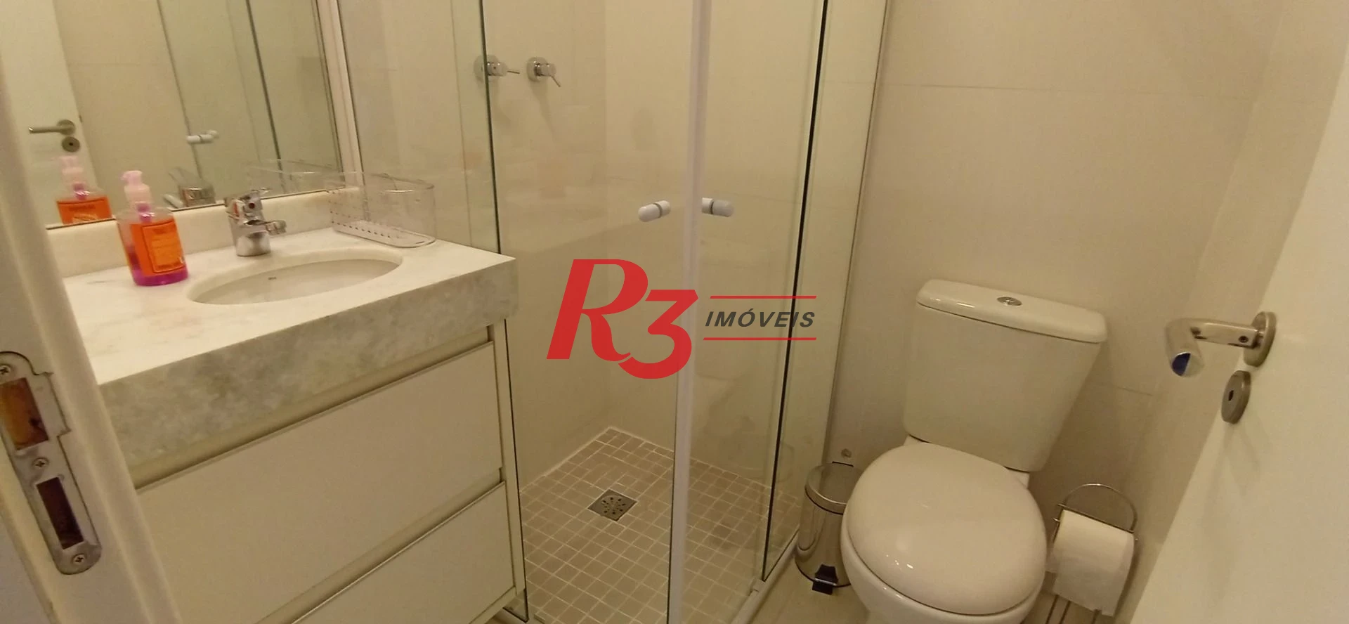Apartamento com 2 dormitórios à venda, 69 m² por R$ 960.000,00 - Boqueirão - Santos/SP
