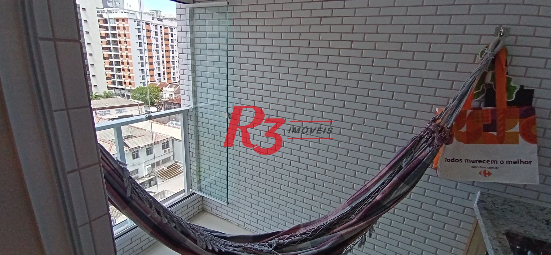 Apartamento com 2 dormitórios à venda, 69 m² por R$ 960.000,00 - Boqueirão - Santos/SP