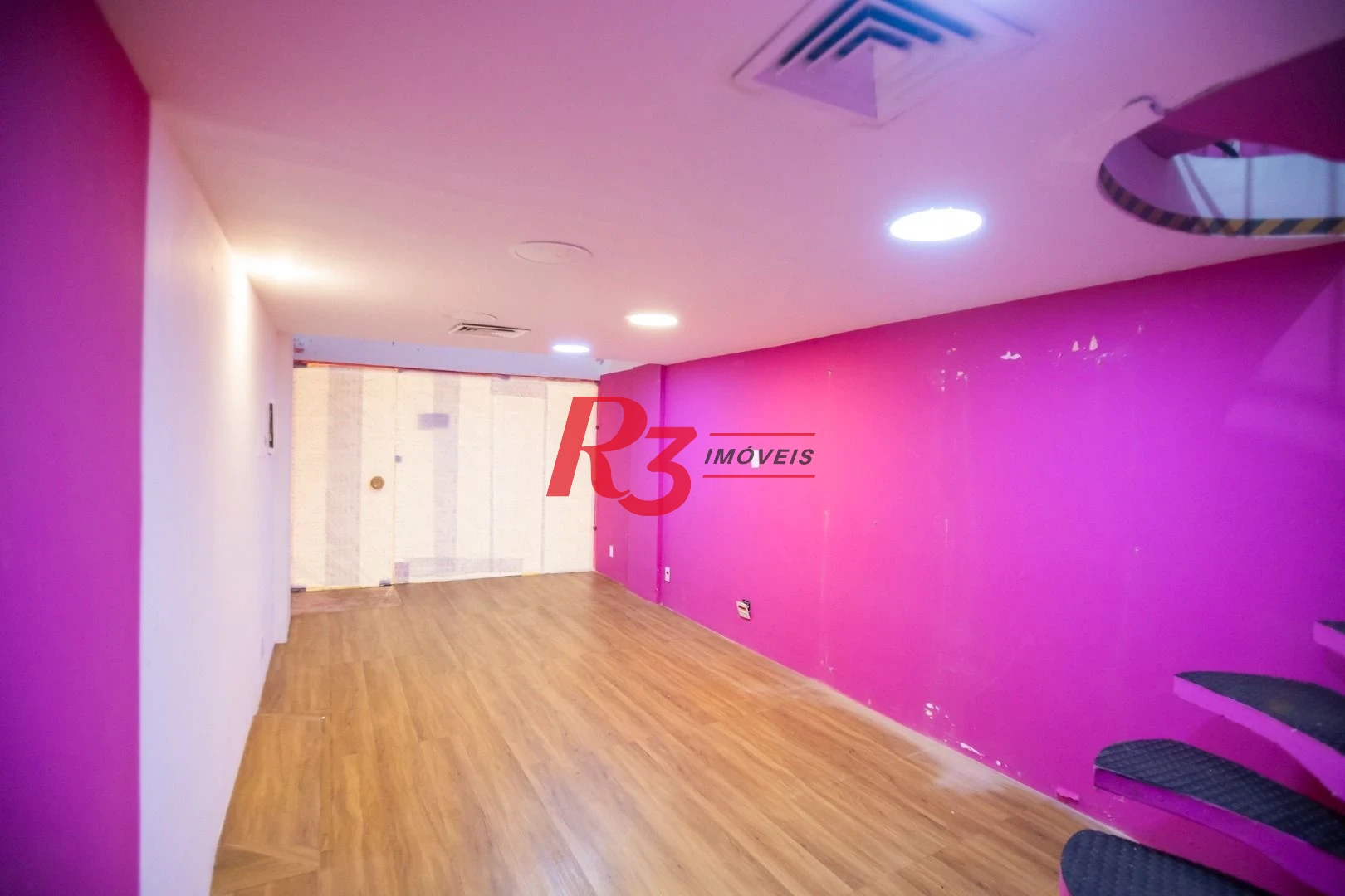 Loja para alugar, 30 m² por R$ 4.500,02/mês - Gonzaga - Santos/SP