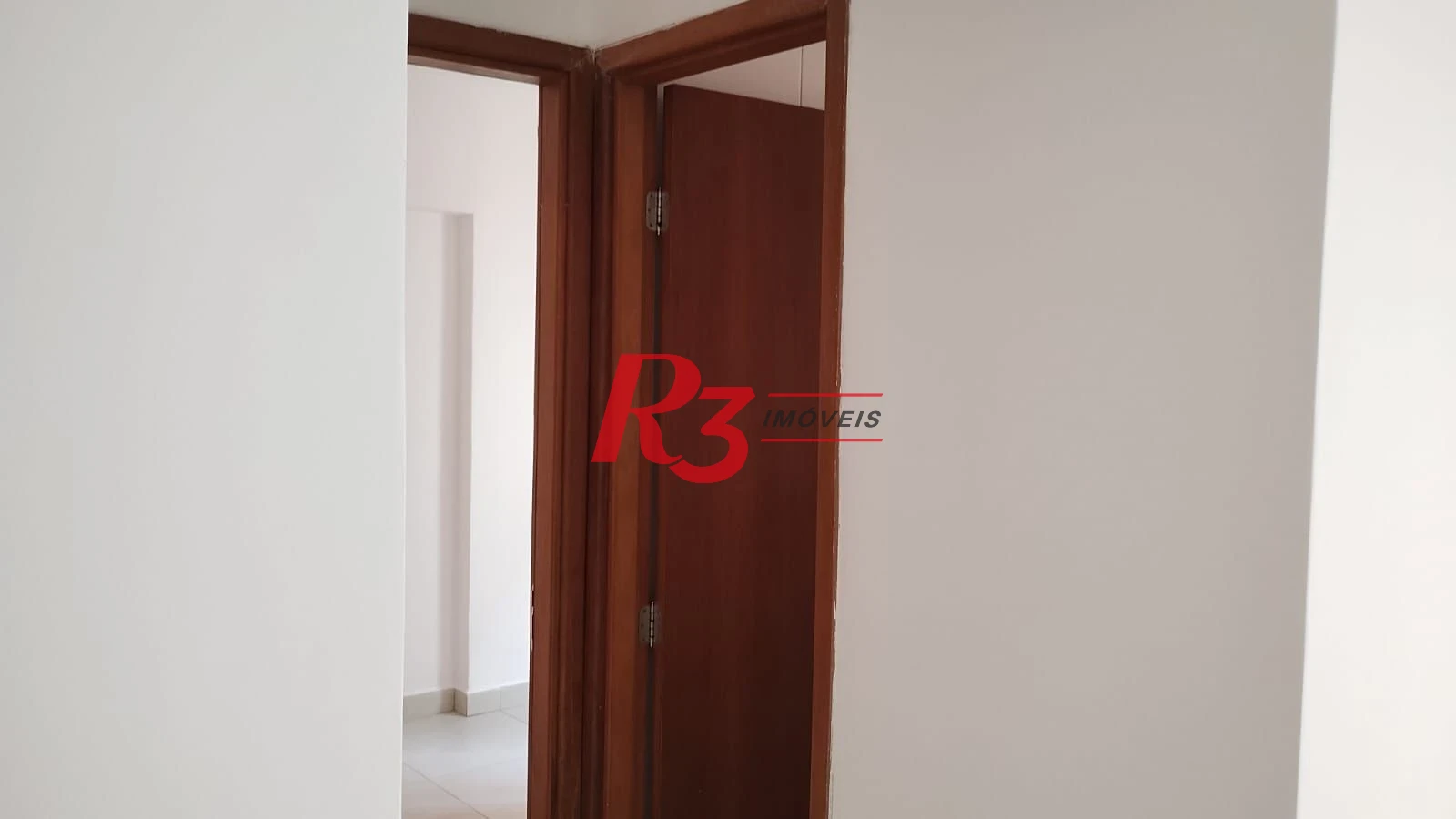 Apartamento com 1 dormitório à venda, 36 m² por R$ 330.000,00 - José Menino - Santos/SP