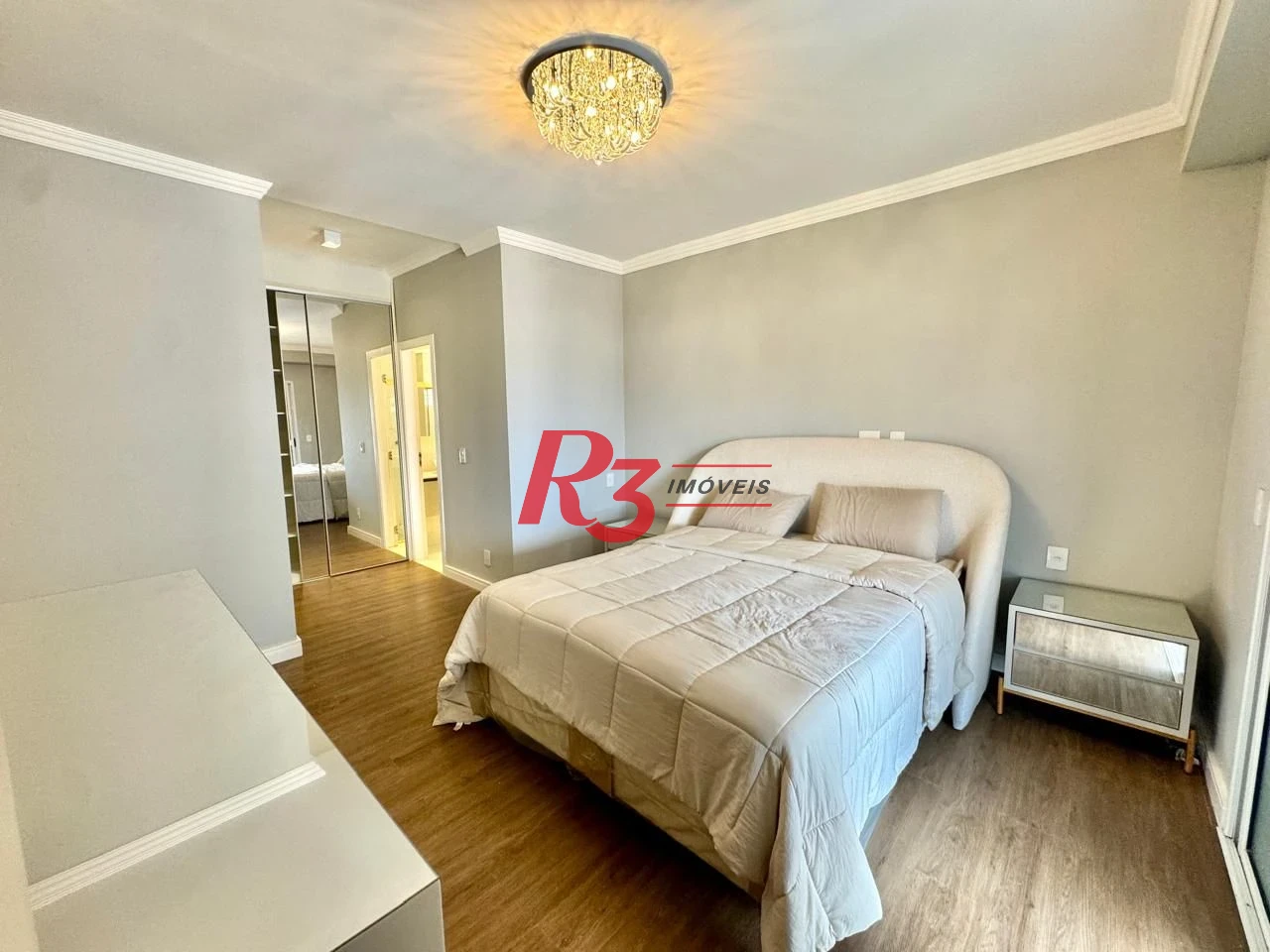 Cobertura com 5 dormitórios à venda, 265 m² por R$ 3.750.000,00 - Gonzaga - Santos/SP