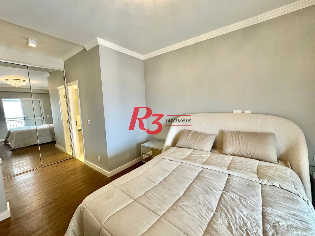 Cobertura com 5 dormitórios à venda, 265 m² por R$ 3.750.000,00 - Gonzaga - Santos/SP