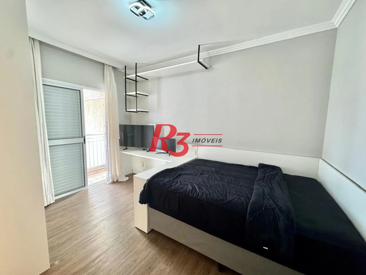 Cobertura com 5 dormitórios à venda, 265 m² por R$ 3.750.000,00 - Gonzaga - Santos/SP
