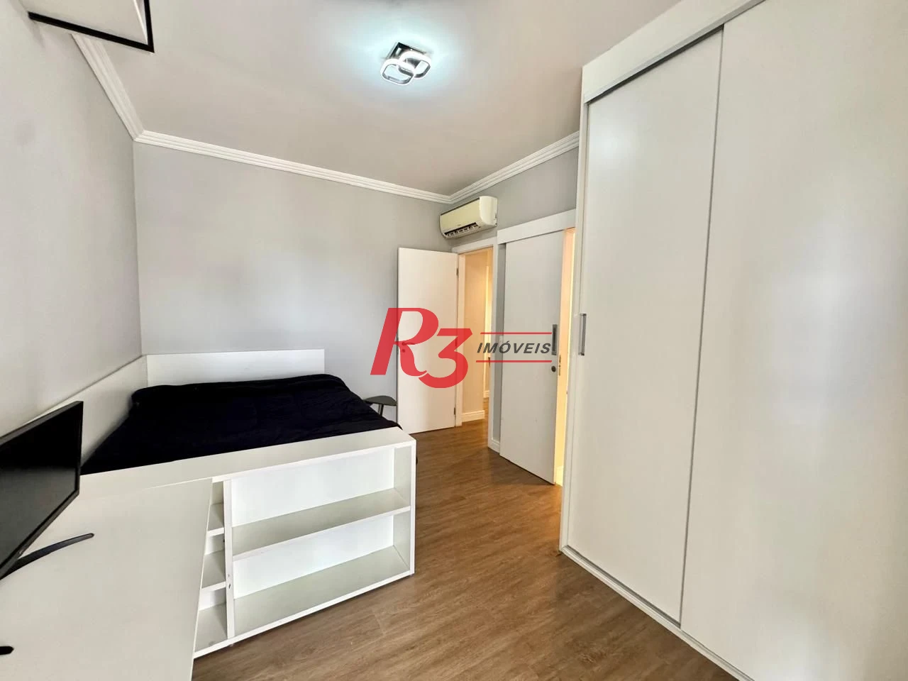 Cobertura com 5 dormitórios à venda, 265 m² por R$ 3.750.000,00 - Gonzaga - Santos/SP