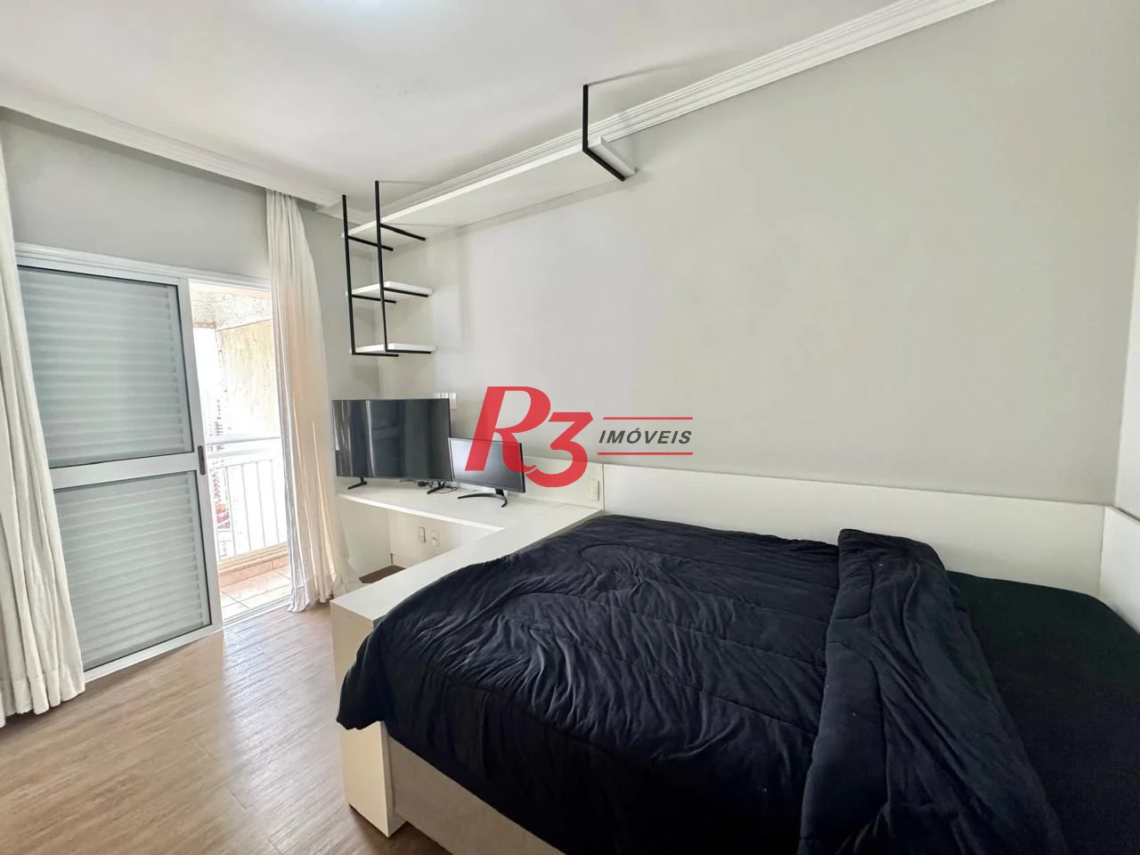 Cobertura com 5 dormitórios à venda, 265 m² por R$ 3.750.000,00 - Gonzaga - Santos/SP