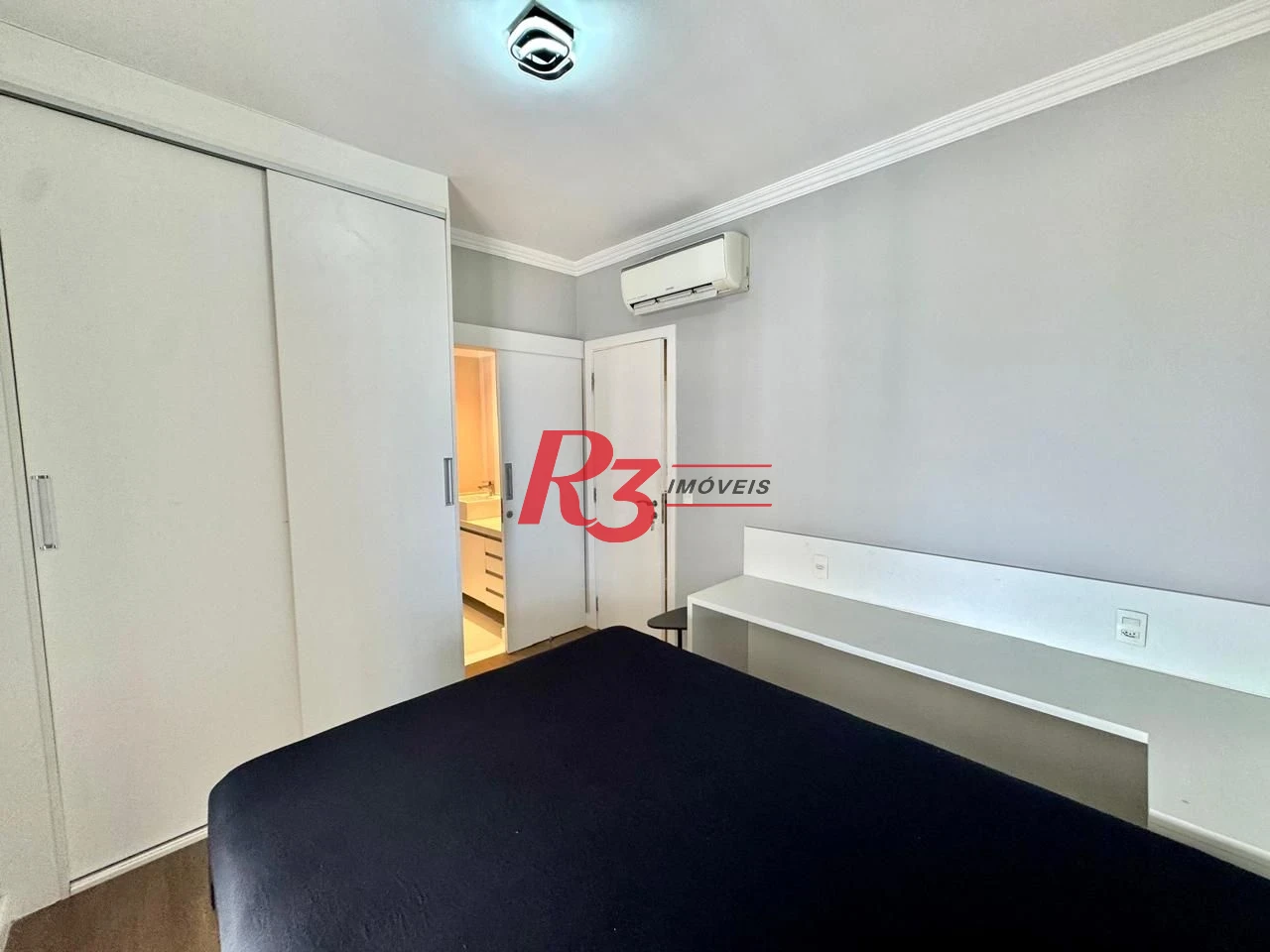 Cobertura com 5 dormitórios à venda, 265 m² por R$ 3.750.000,00 - Gonzaga - Santos/SP