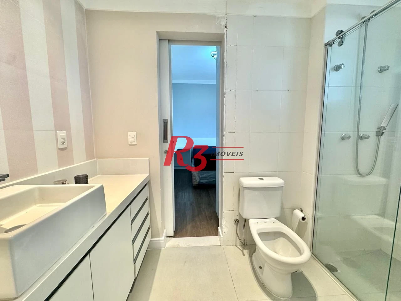 Cobertura com 5 dormitórios à venda, 265 m² por R$ 3.750.000,00 - Gonzaga - Santos/SP