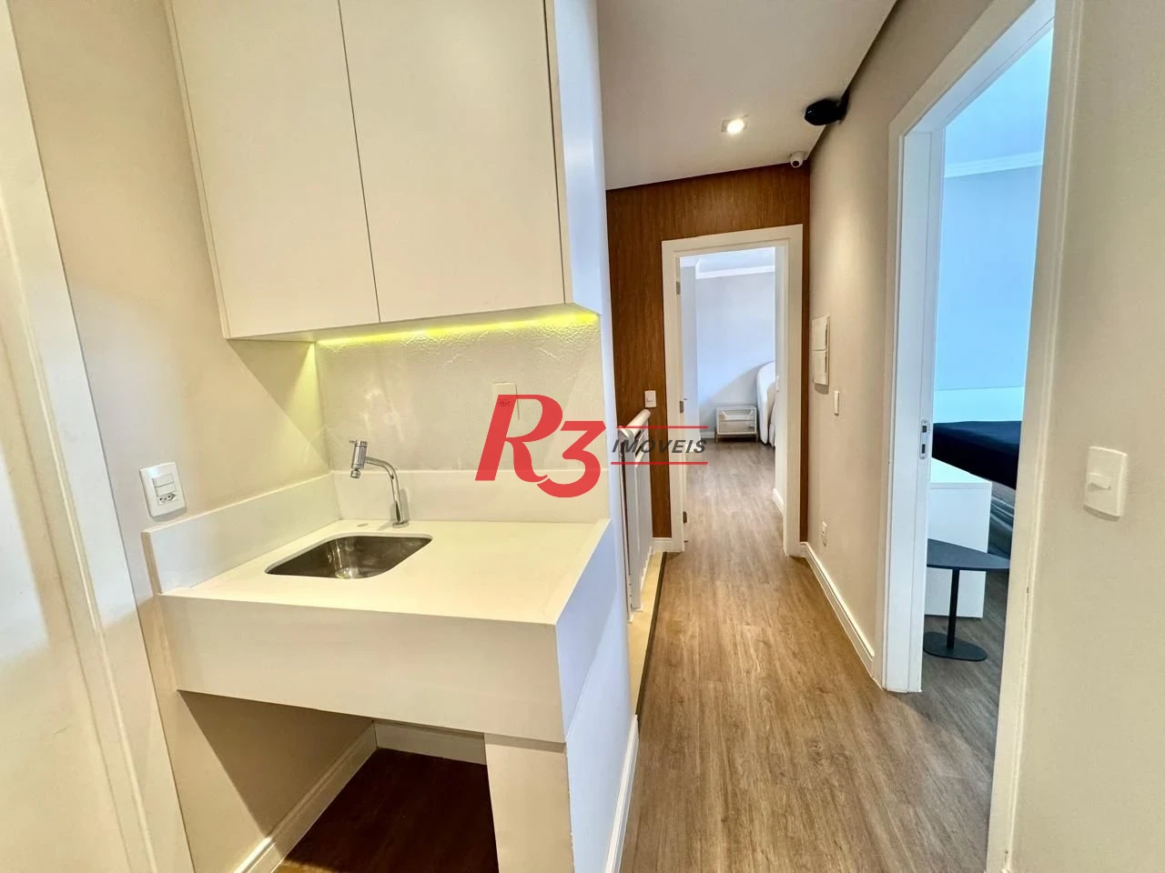 Cobertura com 5 dormitórios à venda, 265 m² por R$ 3.750.000,00 - Gonzaga - Santos/SP