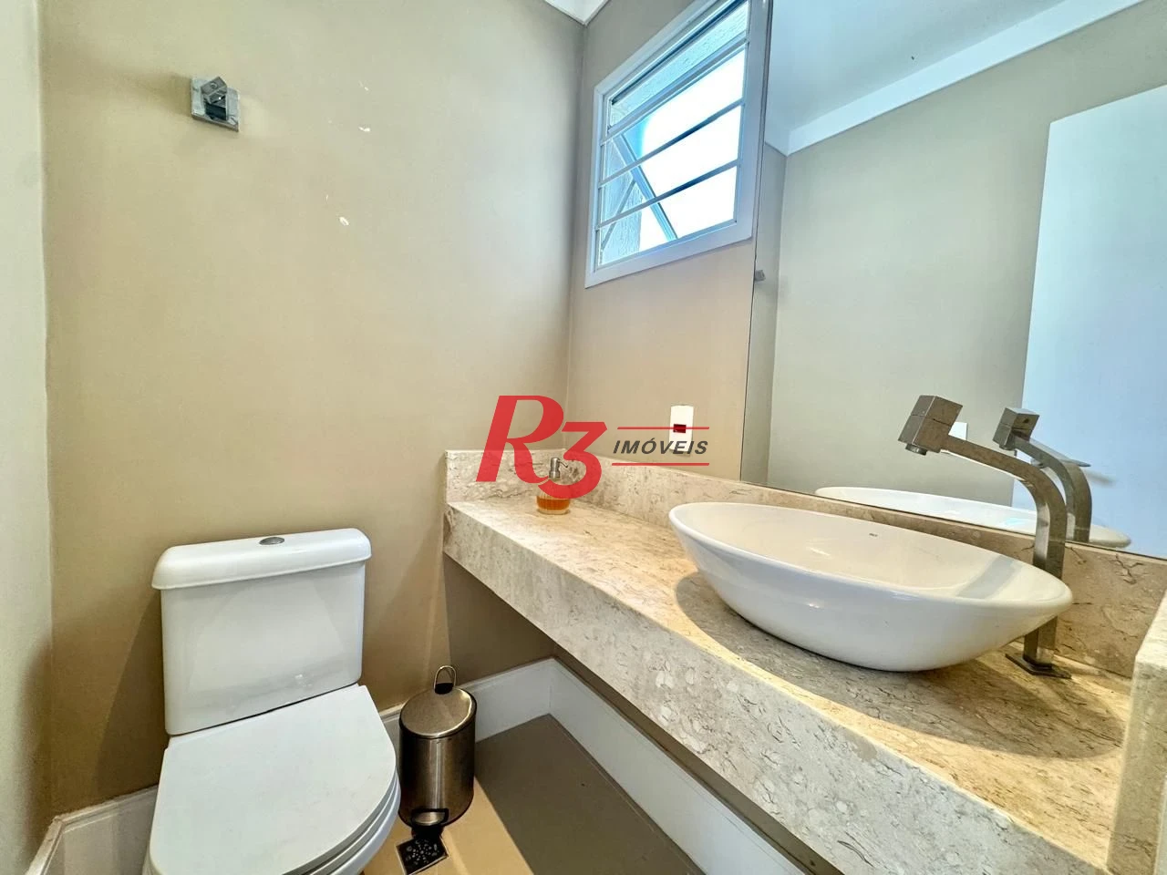 Cobertura com 5 dormitórios à venda, 265 m² por R$ 3.750.000,00 - Gonzaga - Santos/SP