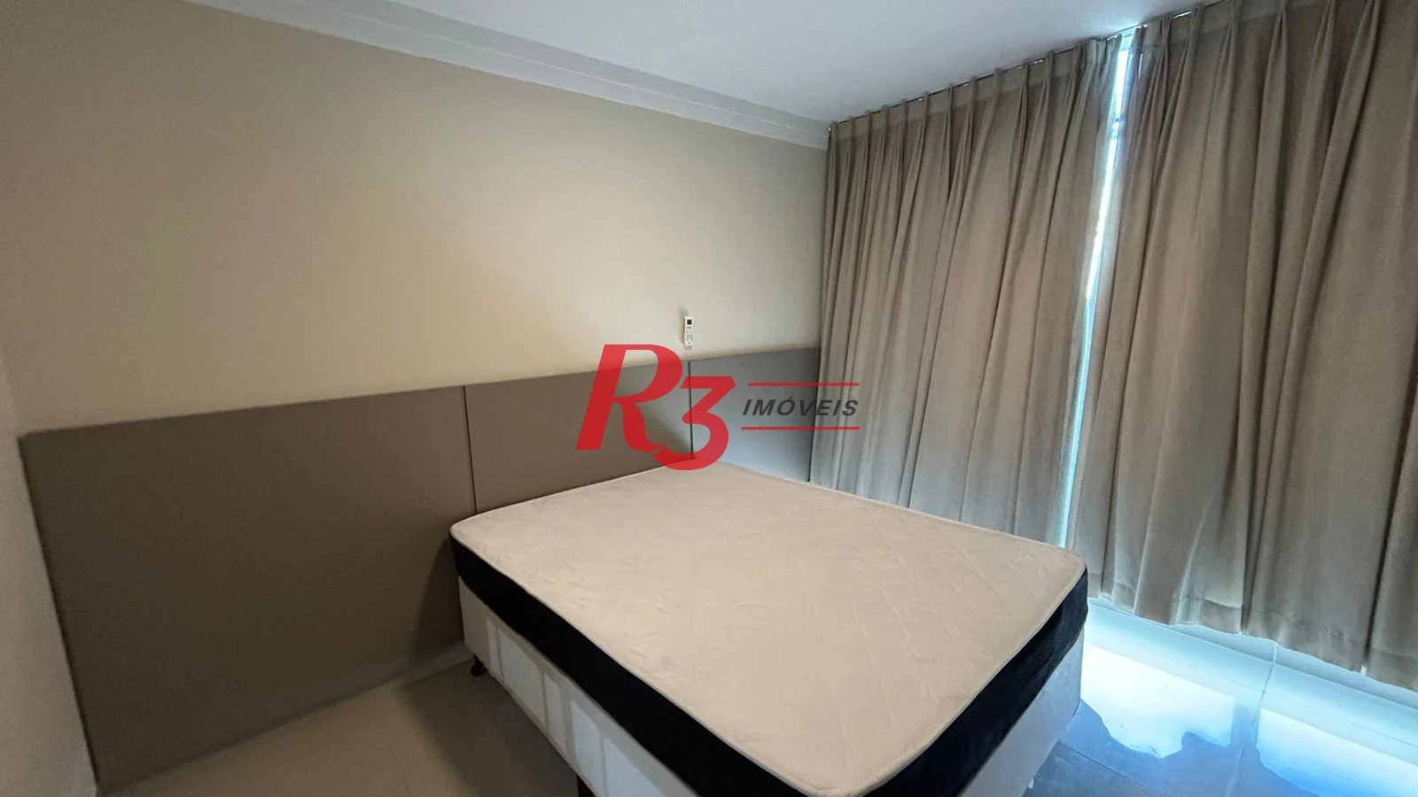 Apartamento com 1 dormitório para alugar, 62 m² por R$ 4.500,00/mês - Aparecida - Santos/SP