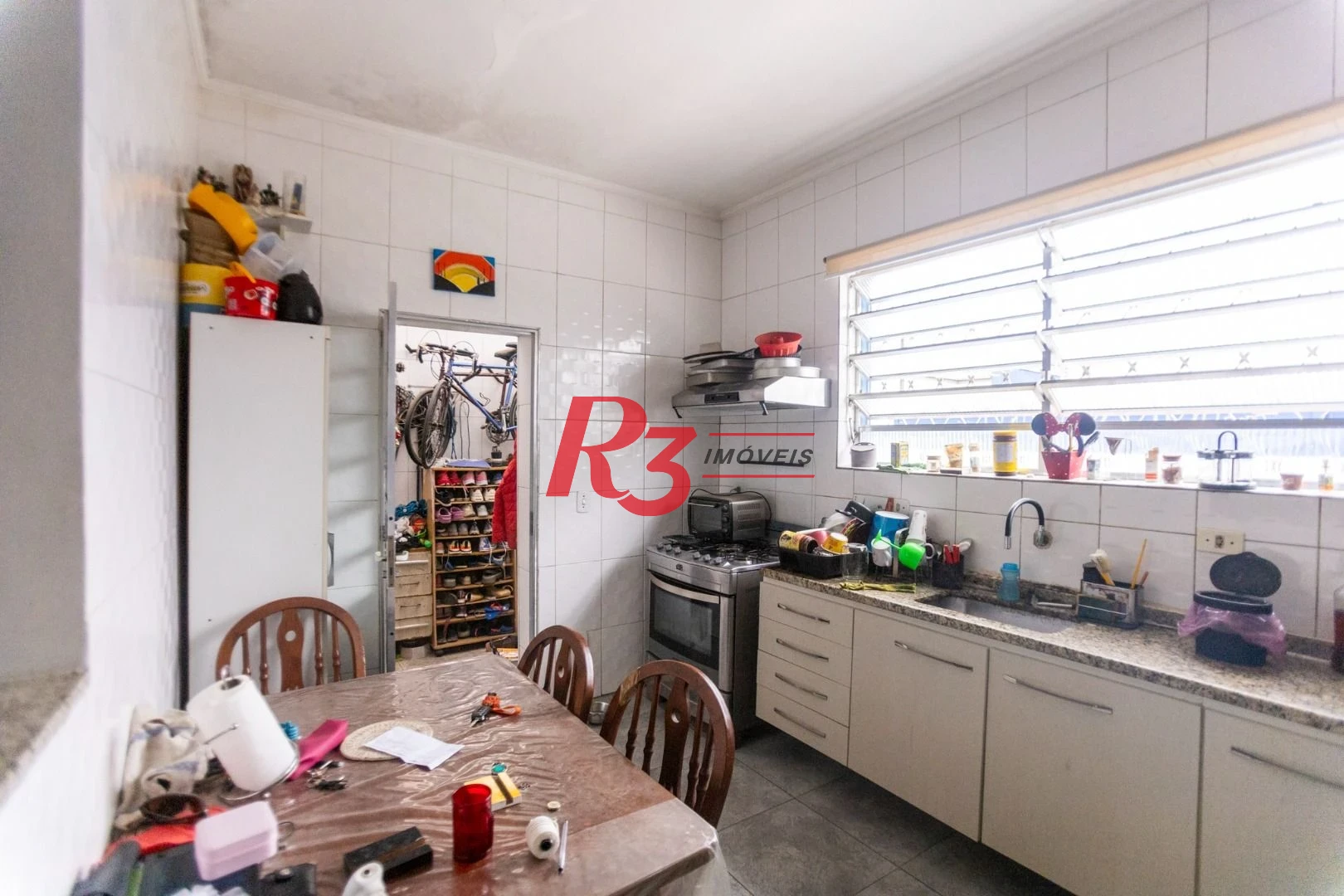 Casa com 2 dormitórios à venda, 110 m² por R$ 330.000,00 - Estuário - Santos/SP