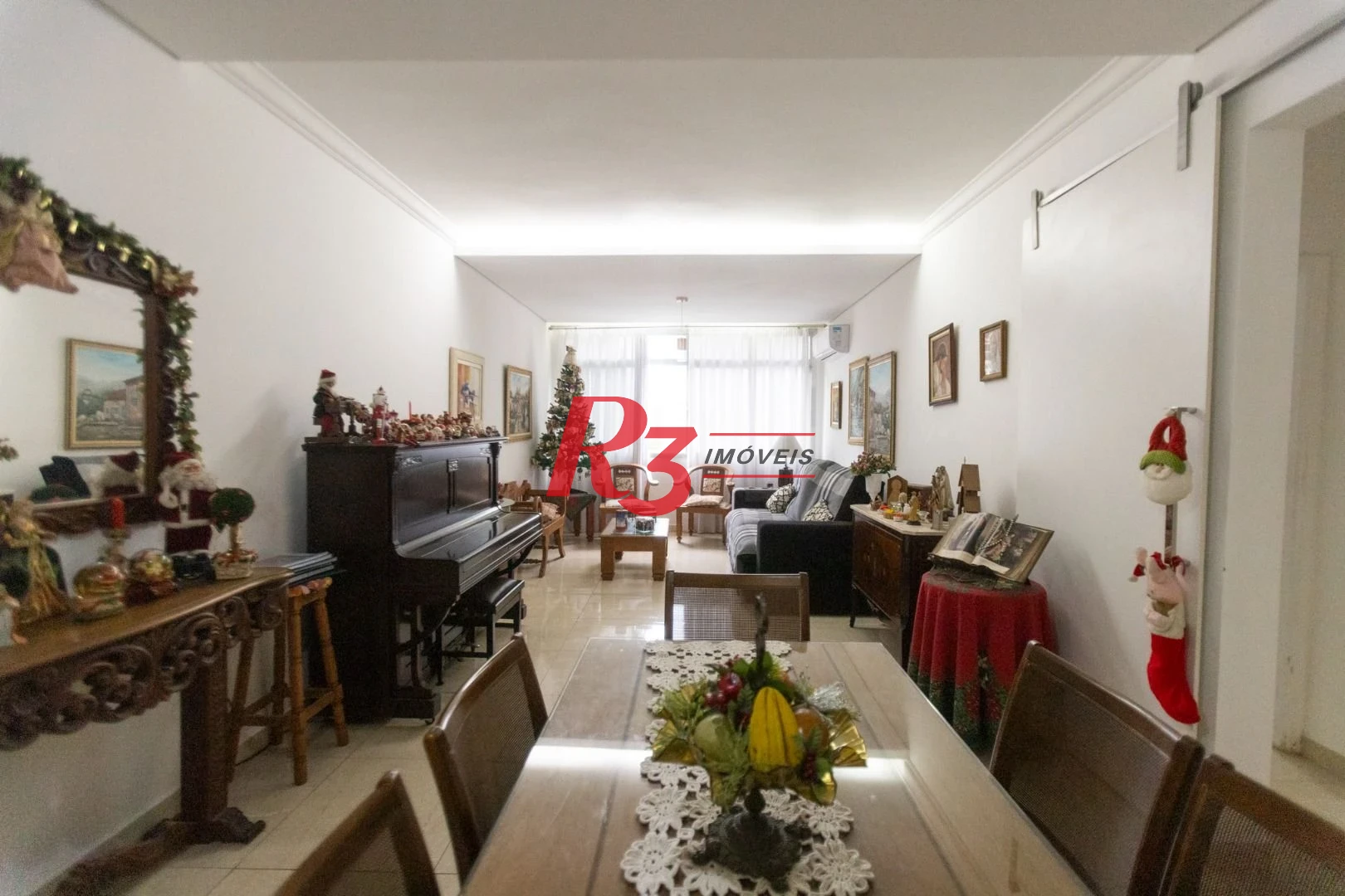 Apartamento com 3 dormitórios à venda, 153 m² por R$ 890.000,00 - Gonzaga - Santos/SP