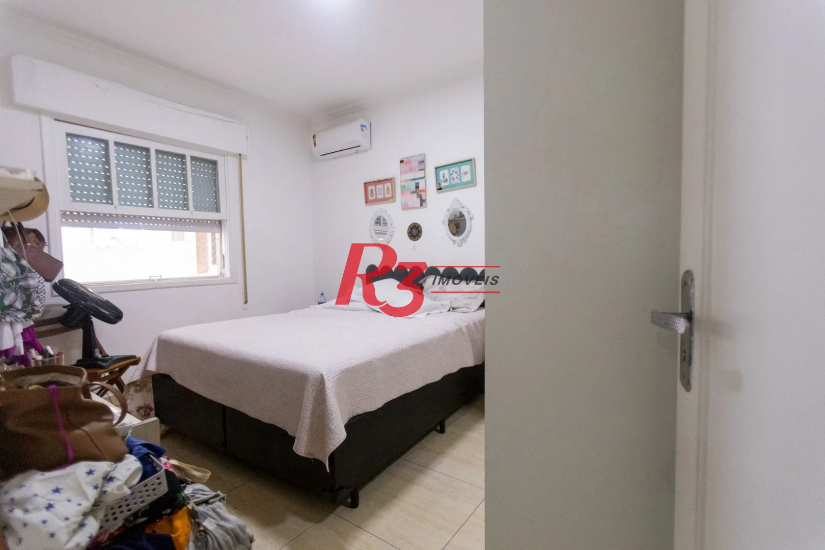 Apartamento com 3 dormitórios à venda, 153 m² por R$ 890.000,00 - Gonzaga - Santos/SP
