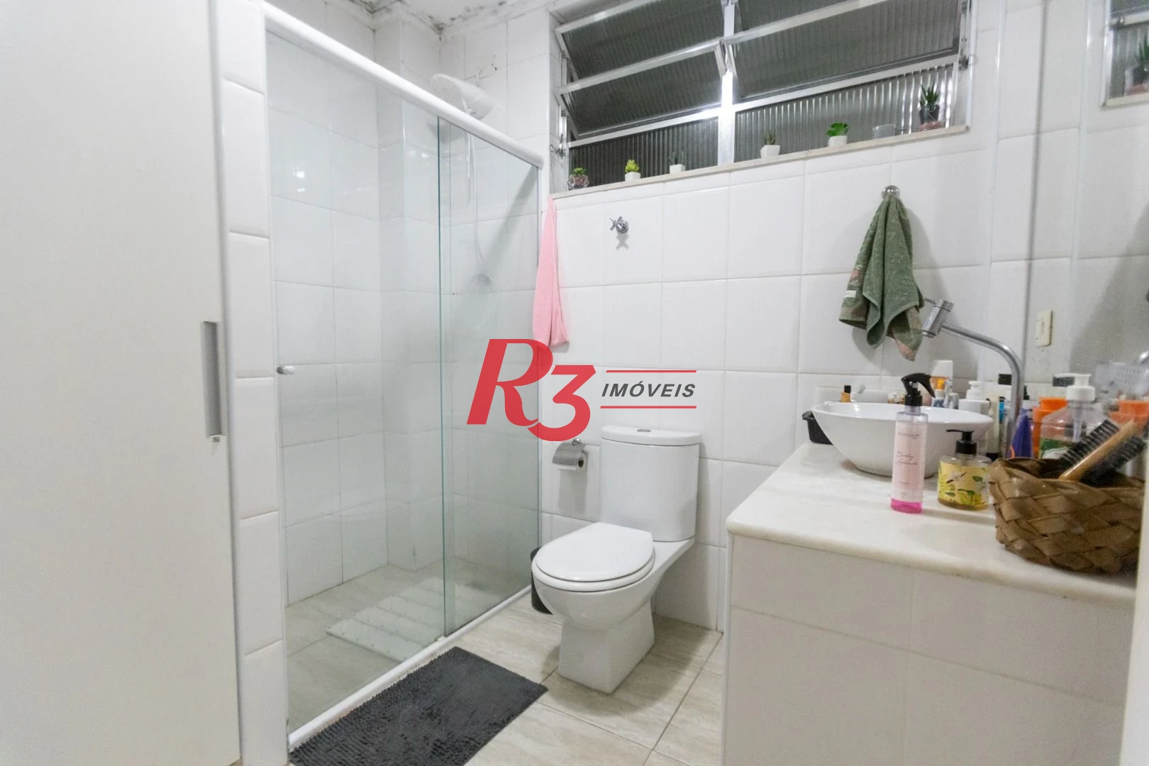 Apartamento com 3 dormitórios à venda, 153 m² por R$ 890.000,00 - Gonzaga - Santos/SP