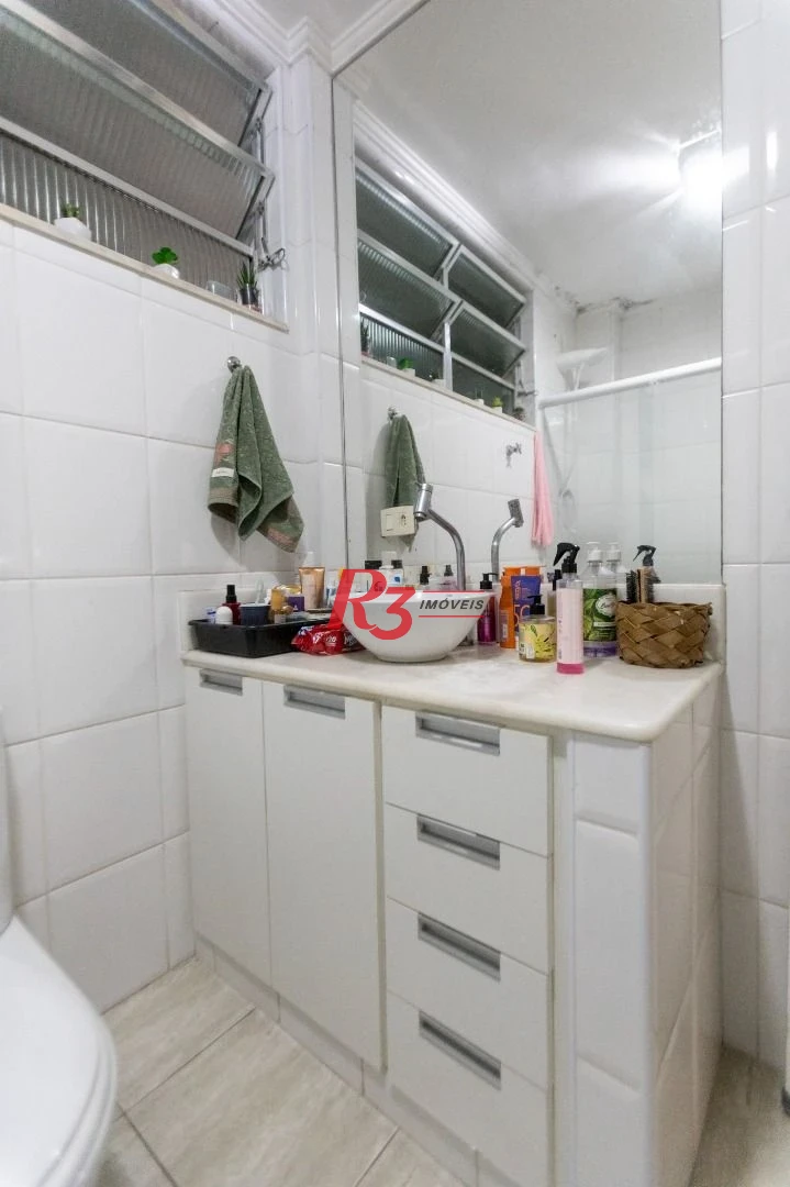 Apartamento com 3 dormitórios à venda, 153 m² por R$ 890.000,00 - Gonzaga - Santos/SP