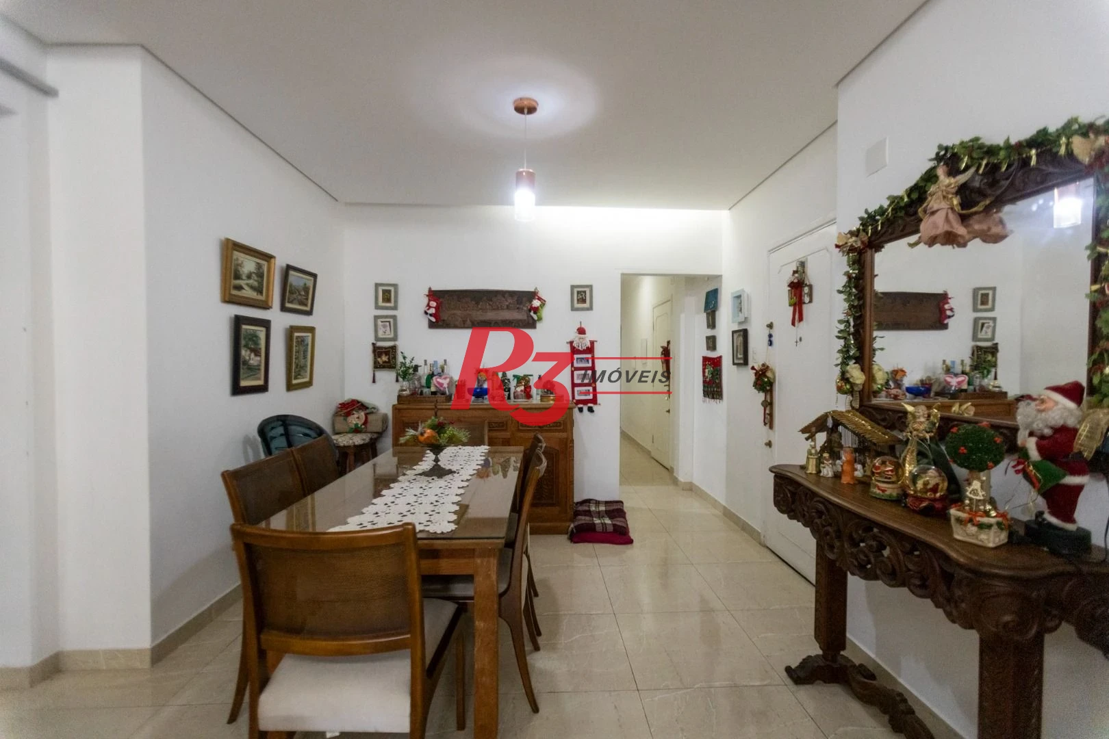 Apartamento com 3 dormitórios à venda, 153 m² por R$ 890.000,00 - Gonzaga - Santos/SP