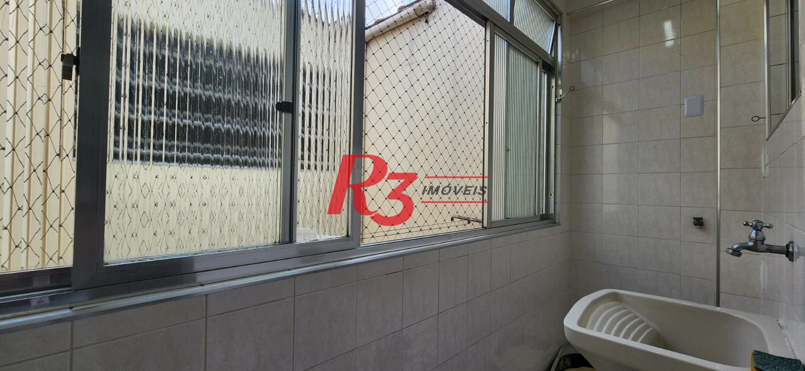 Apartamento com 1 dormitório à venda, 62 m² por R$ 350.000,00 - Aparecida - Santos/SP