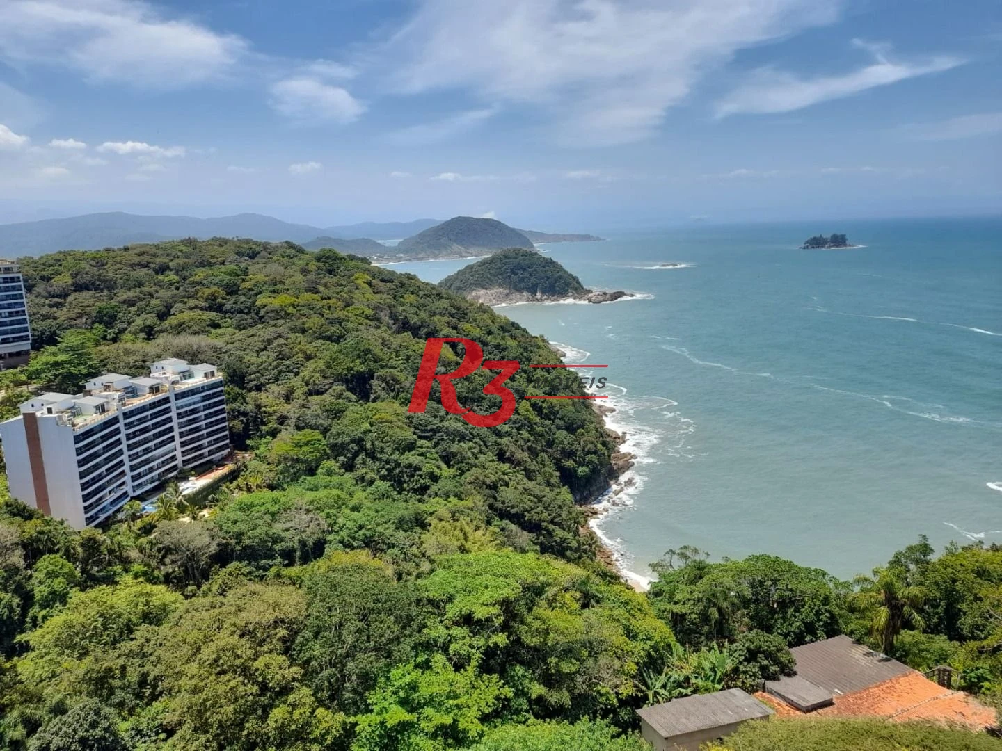 Cobertura com 5 dormitórios à venda, 529 m² por R$ 1.600.000,00 - Morro Sorocotuba - Guarujá/SP