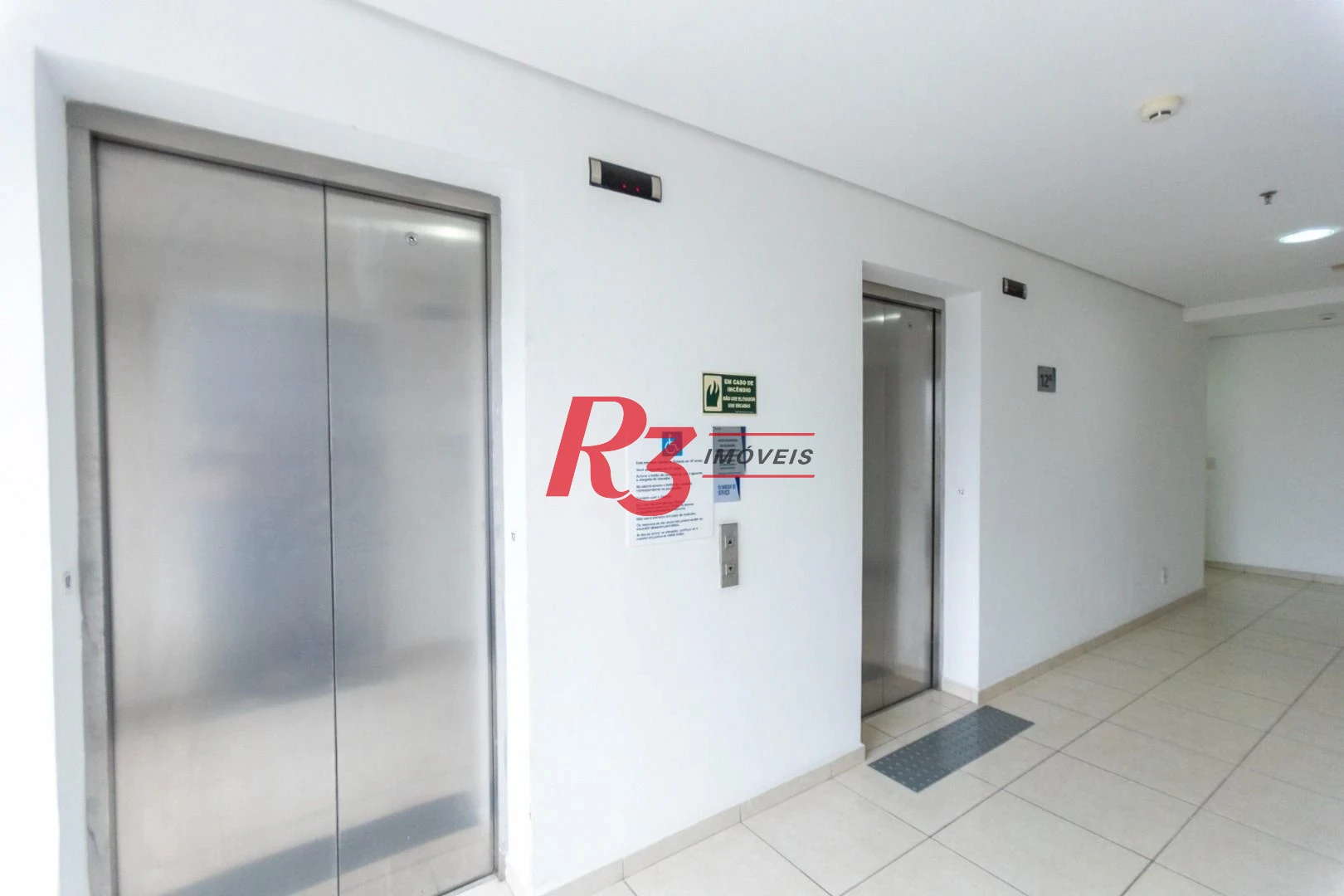 Sala para alugar, 42 m² por R$ 3.000,00/mês - Vila Matias - Santos/SP