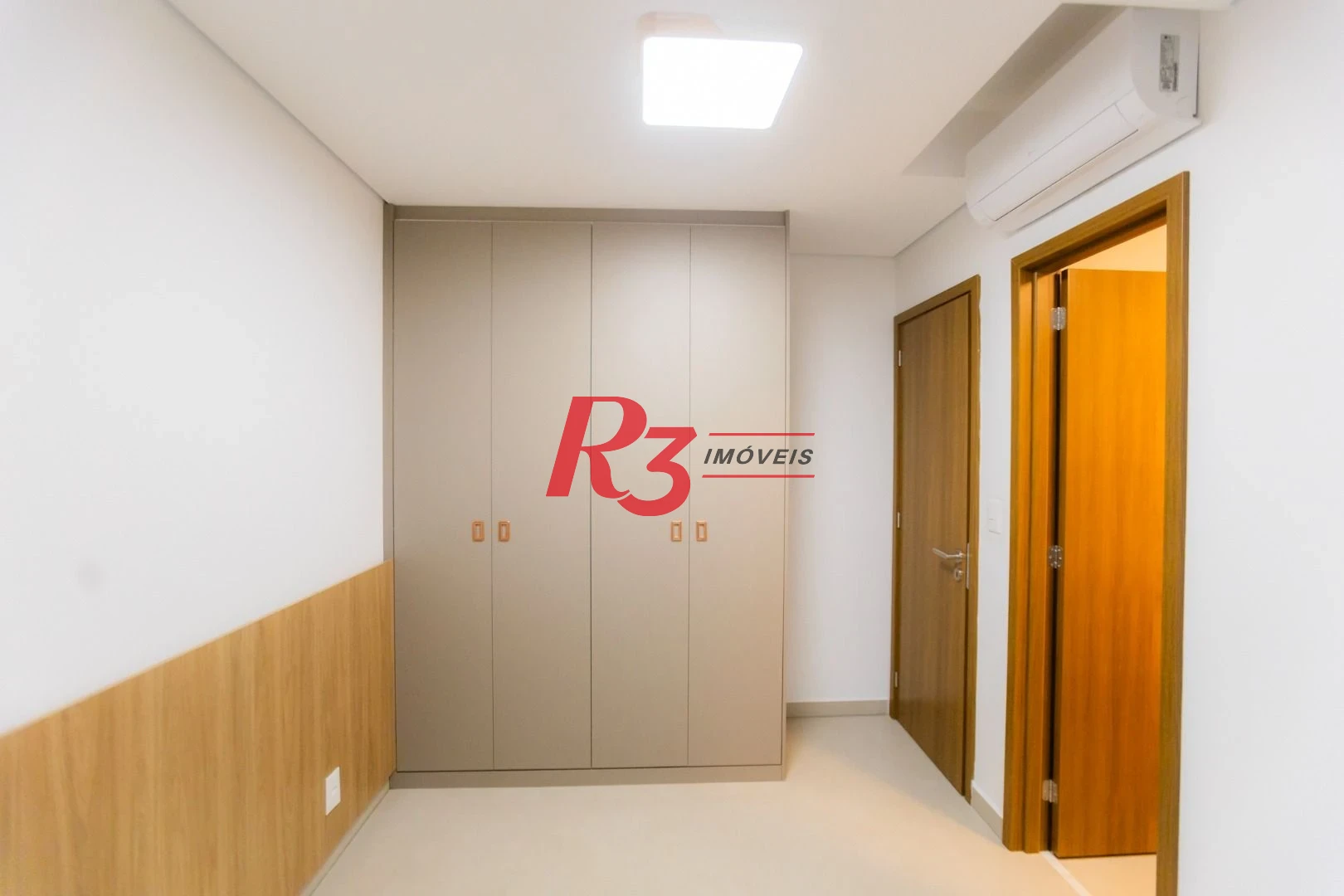 Apartamento para alugar, 81 m² por R$ 8.500,00/mês - Boqueirão - Santos/SP