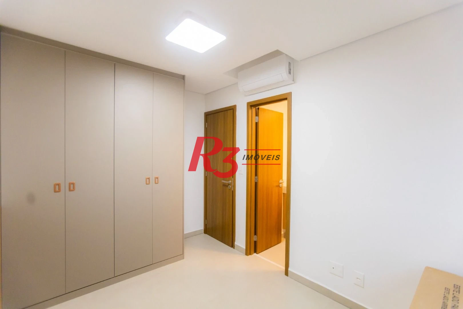 Apartamento para alugar, 81 m² por R$ 8.500,00/mês - Boqueirão - Santos/SP