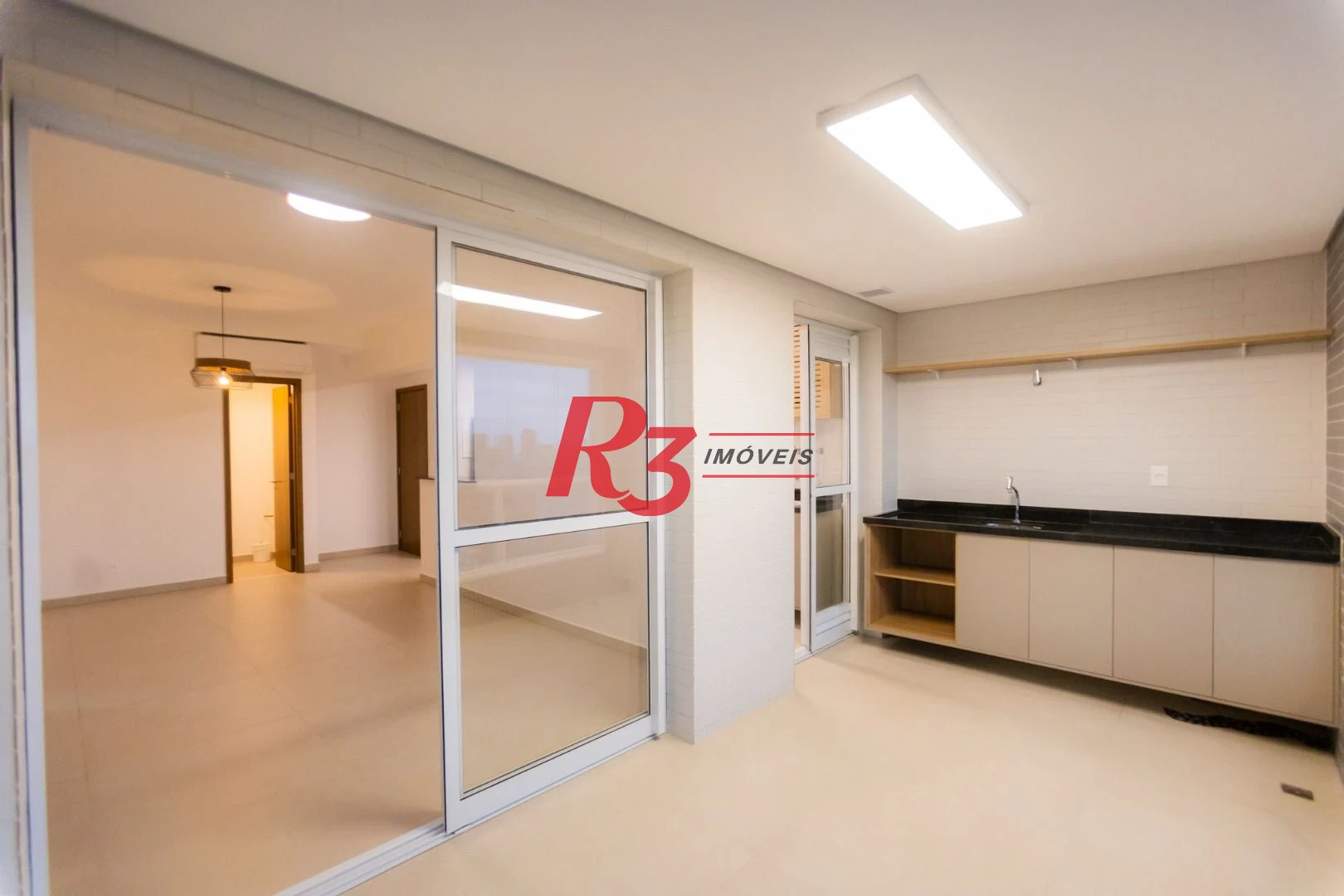 Apartamento para alugar, 81 m² por R$ 8.500,00/mês - Boqueirão - Santos/SP