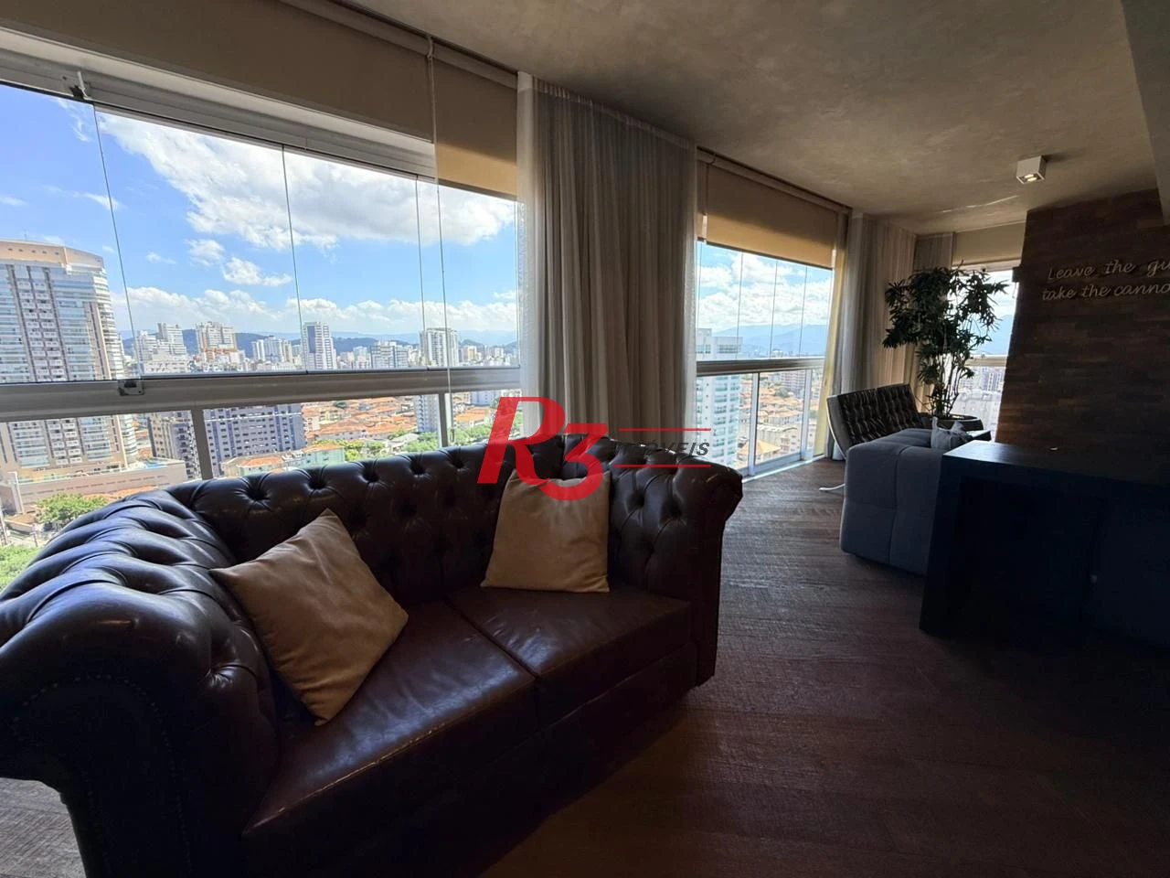 Apartamento com 3 dormitórios à venda, 171 m² por R$ 2.790.000,00 - Embaré - Santos/SP