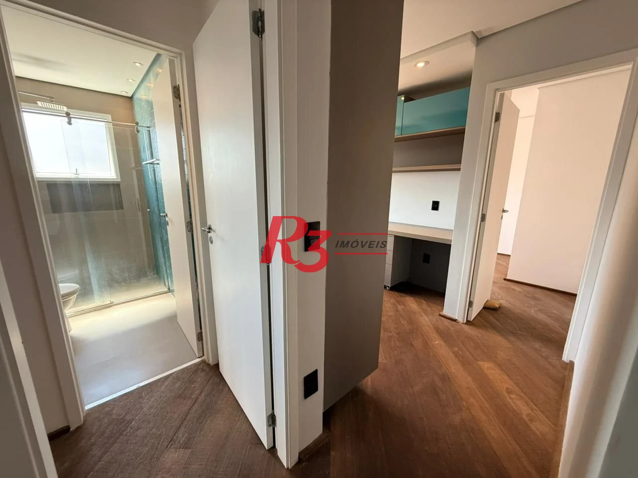 Apartamento com 3 dormitórios à venda, 171 m² por R$ 2.790.000,00 - Embaré - Santos/SP