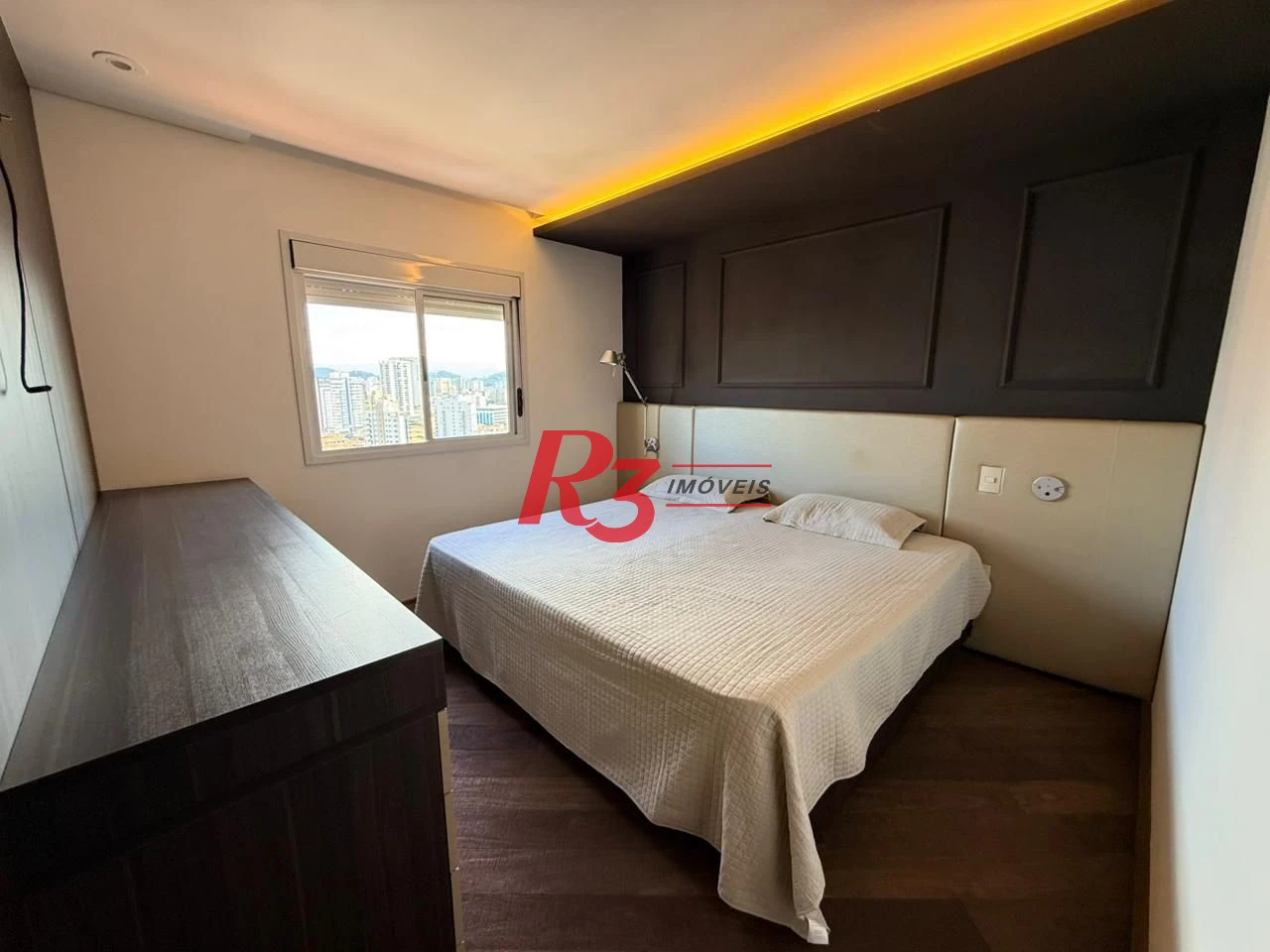 Apartamento com 3 dormitórios à venda, 171 m² por R$ 2.790.000,00 - Embaré - Santos/SP