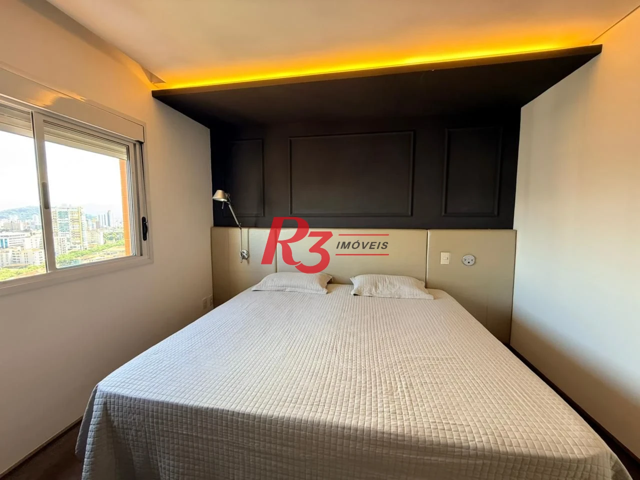 Apartamento com 3 dormitórios à venda, 171 m² por R$ 2.790.000,00 - Embaré - Santos/SP
