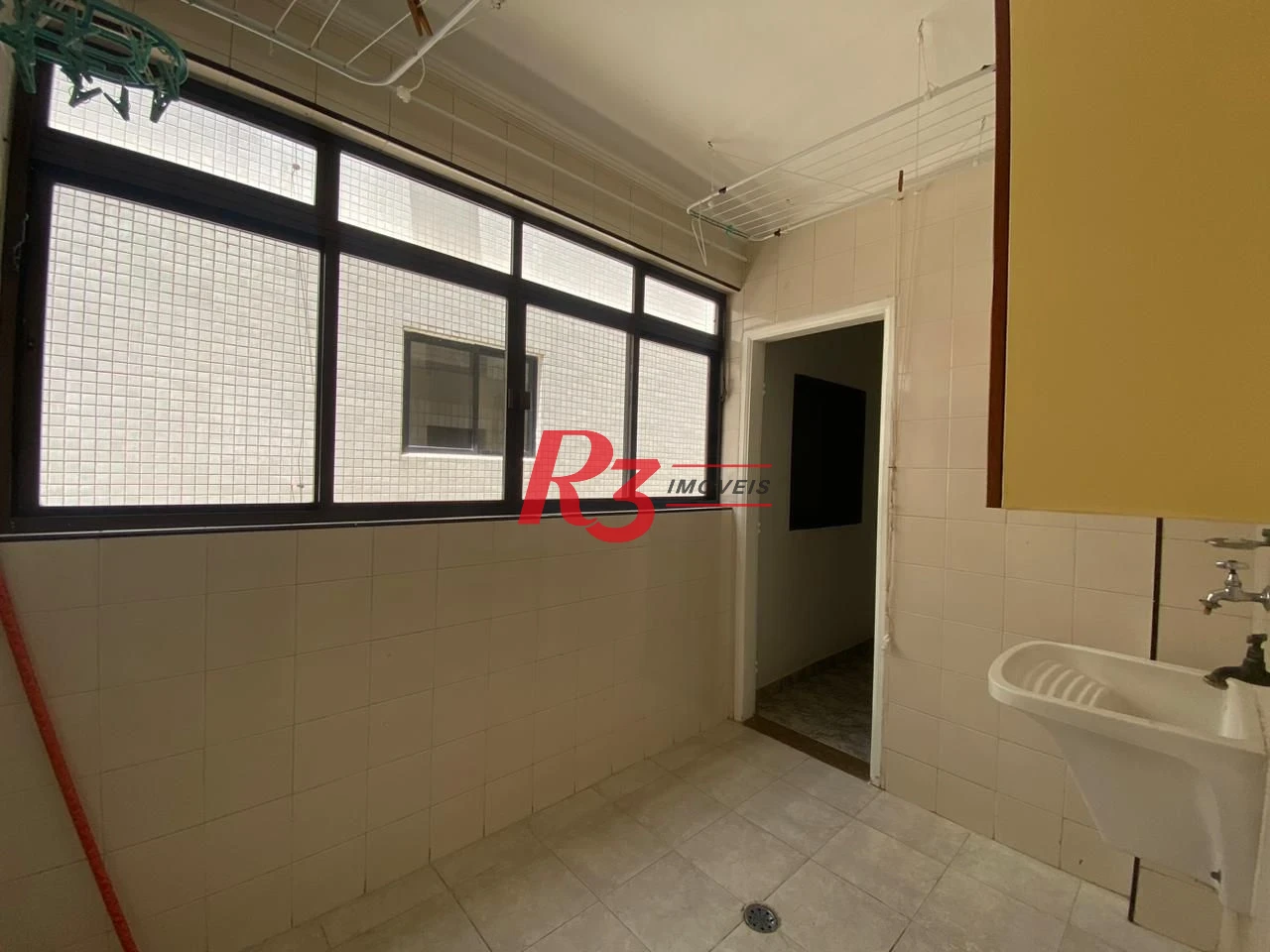 Apartamento com 3 dormitórios, 146 m² - venda por R$ 689.990,00 ou aluguel por R$ 5.896,00/mês - Embaré - Santos/SP