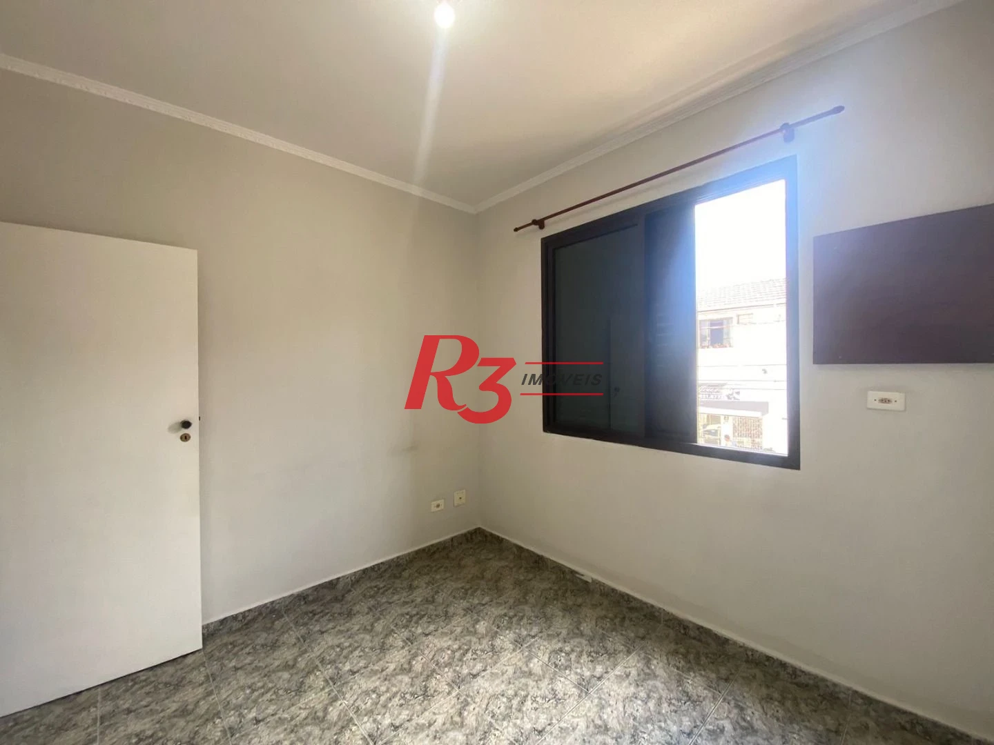 Apartamento com 3 dormitórios, 146 m² - venda por R$ 689.990,00 ou aluguel por R$ 5.896,00/mês - Embaré - Santos/SP