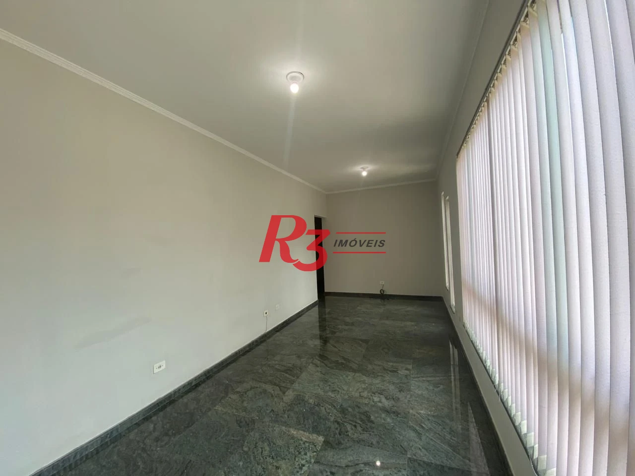 Apartamento com 3 dormitórios, 146 m² - venda por R$ 689.990,00 ou aluguel por R$ 5.896,00/mês - Embaré - Santos/SP