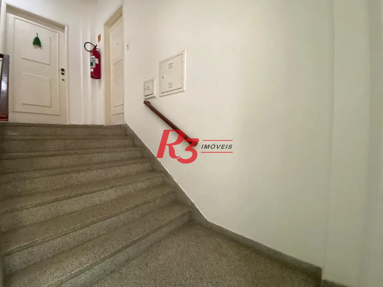 Apartamento com 3 dormitórios, 146 m² - venda por R$ 689.990,00 ou aluguel por R$ 5.896,00/mês - Embaré - Santos/SP