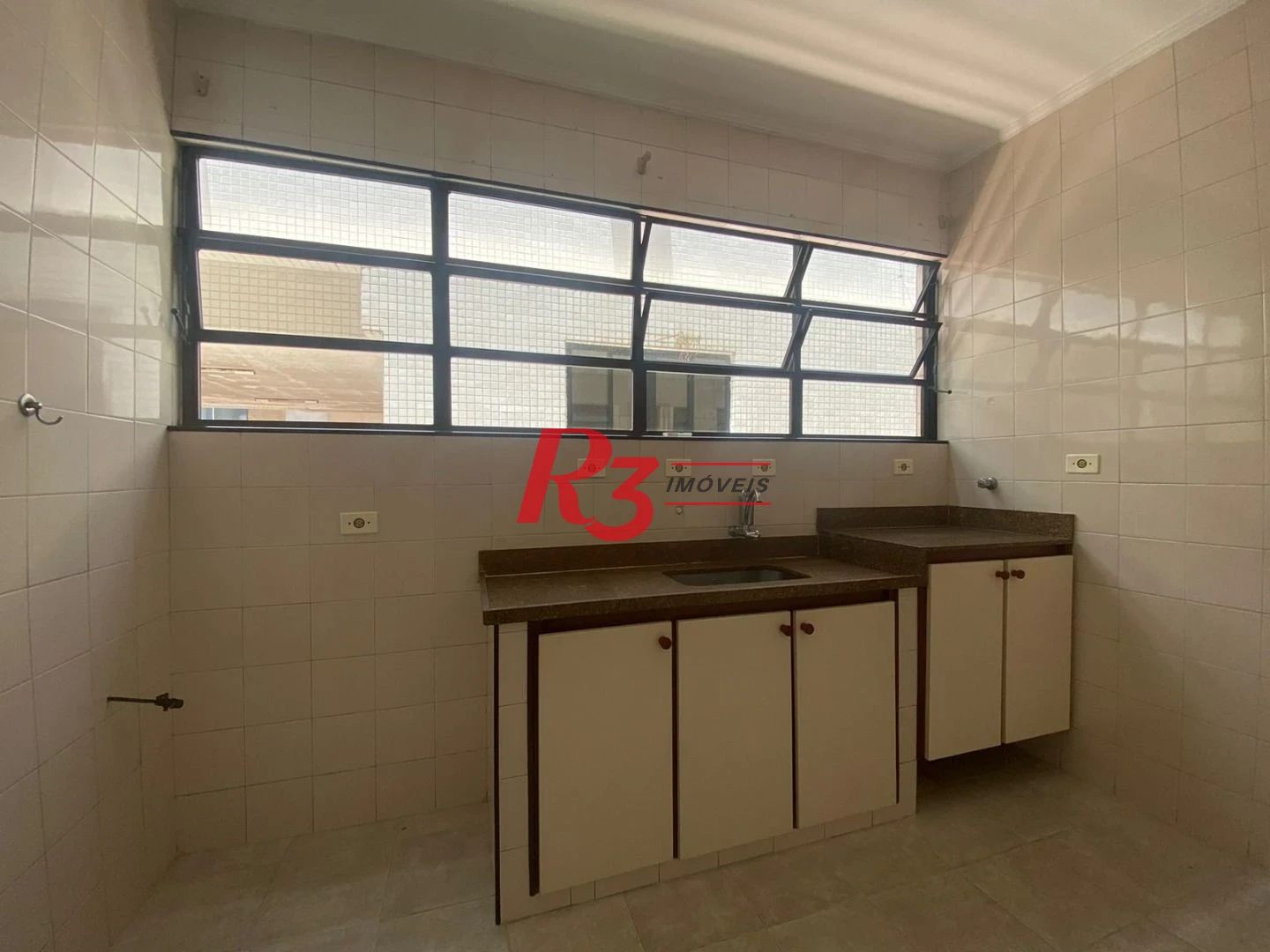 Apartamento com 3 dormitórios, 146 m² - venda por R$ 689.990,00 ou aluguel por R$ 5.896,00/mês - Embaré - Santos/SP
