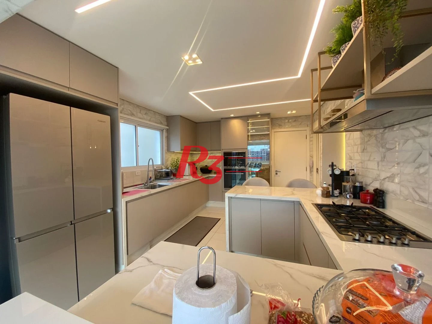Apartamento com 3 dormitórios à venda, 191 m² por R$ 3.849.990,00 - Embaré - Santos/SP