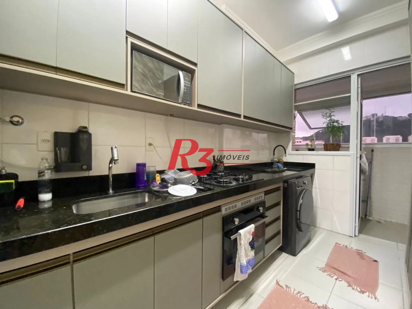 Apartamento com 2 dormitórios à venda, 81 m² por R$ 909.990,00 - Campo Grande - Santos/SP