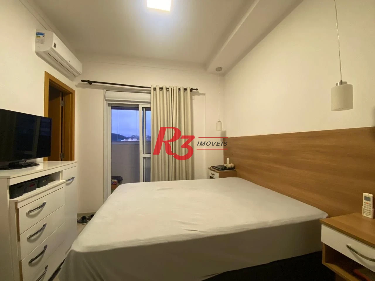 Apartamento com 2 dormitórios à venda, 81 m² por R$ 909.990,00 - Campo Grande - Santos/SP
