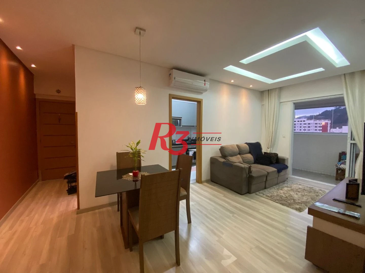 Apartamento com 2 dormitórios à venda, 81 m² por R$ 909.990,00 - Campo Grande - Santos/SP