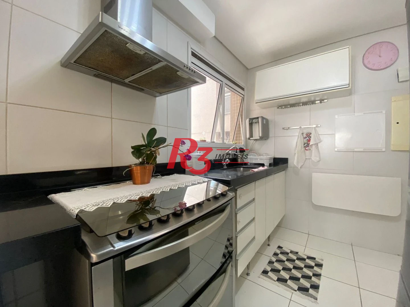 Apartamento com 3 dormitórios à venda, 100 m² por R$ 1.340.000,00 - José Menino - Santos/SP