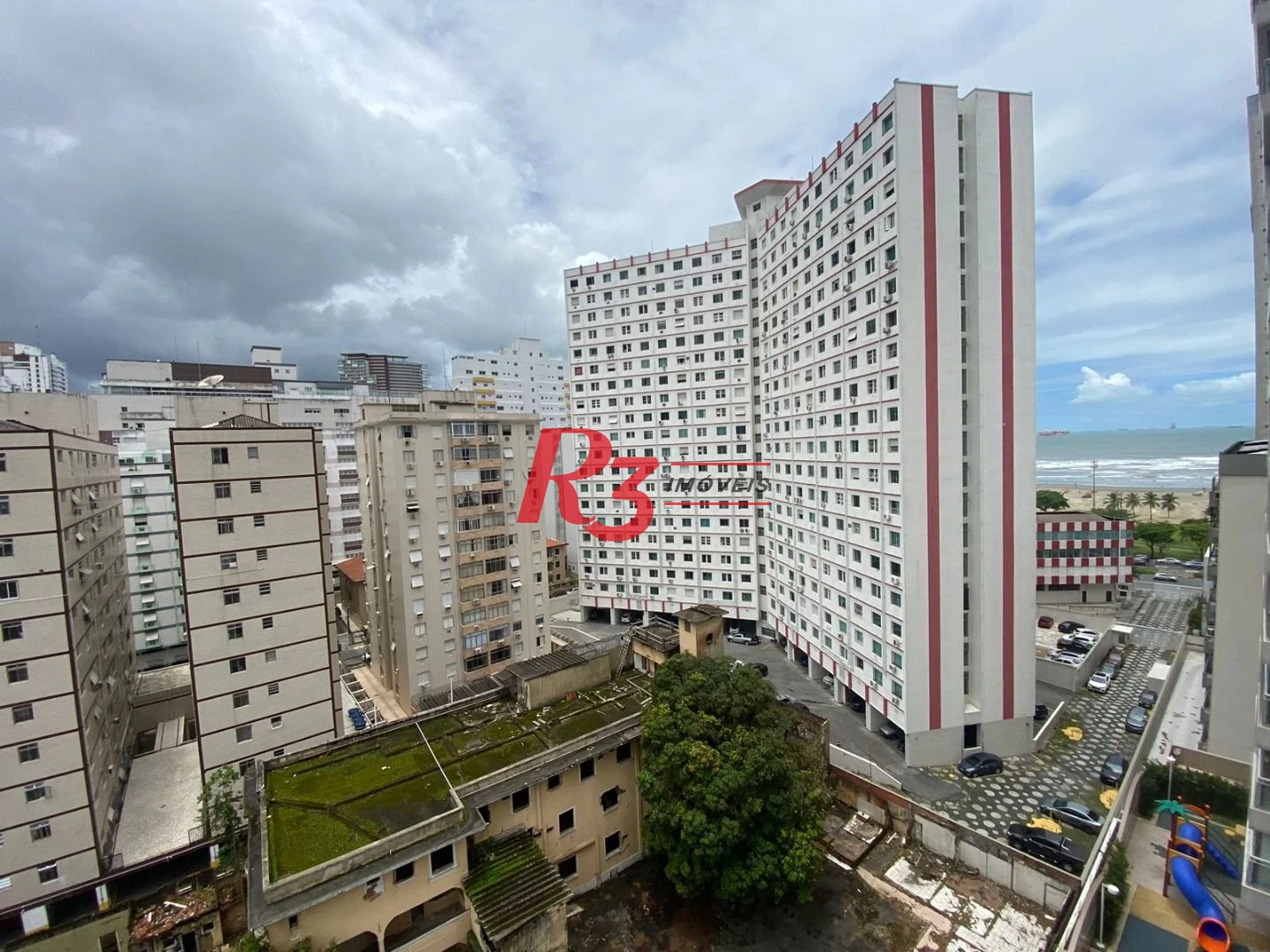 Apartamento com 3 dormitórios à venda, 100 m² por R$ 1.340.000,00 - José Menino - Santos/SP